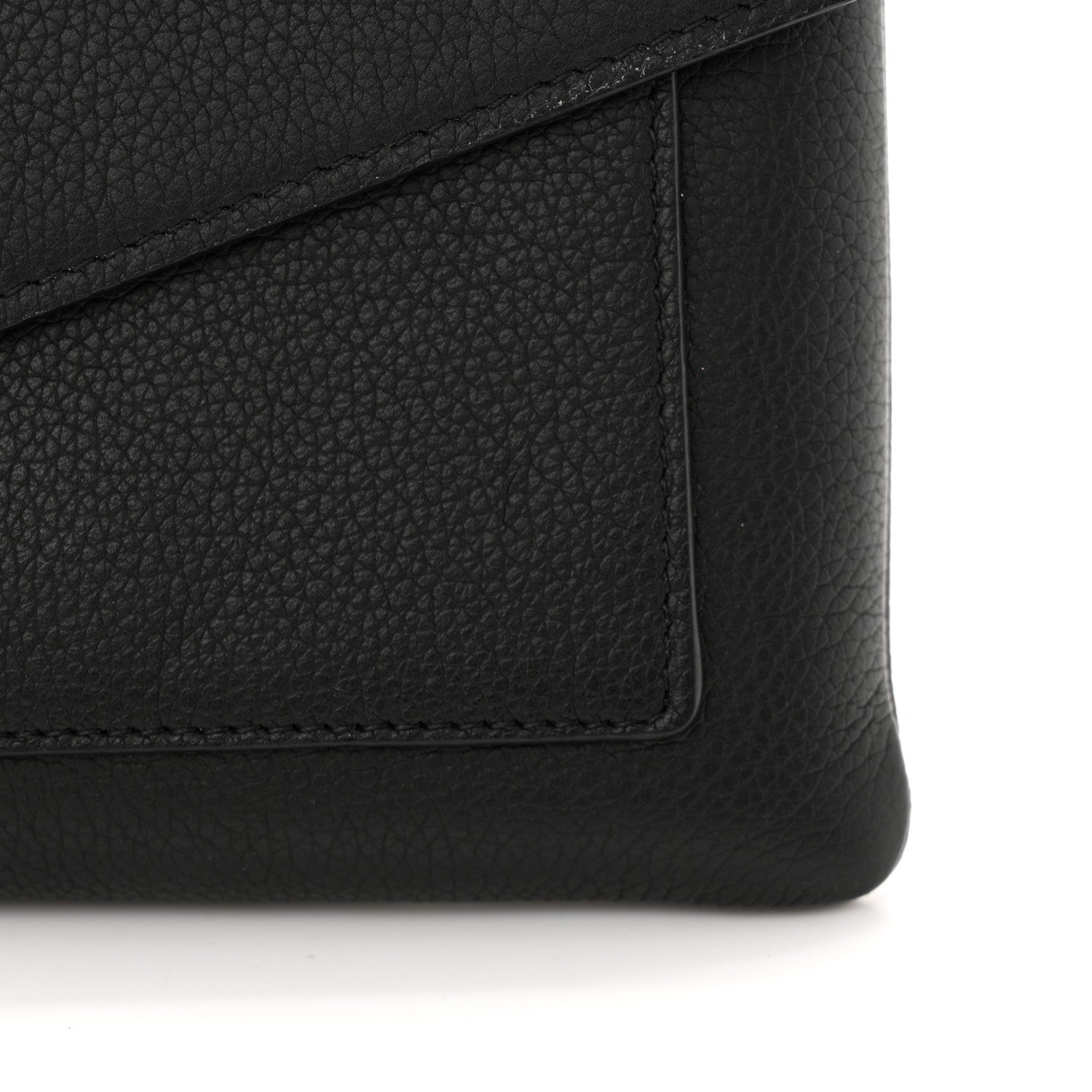 Louis Vuitton LOUIS VUITTON Soft Calfskin My Lockme Chain Pochette Black 10 of 10