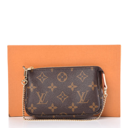 Louis Vuitton Monogram Mini Pochette Accessories 8 of 8