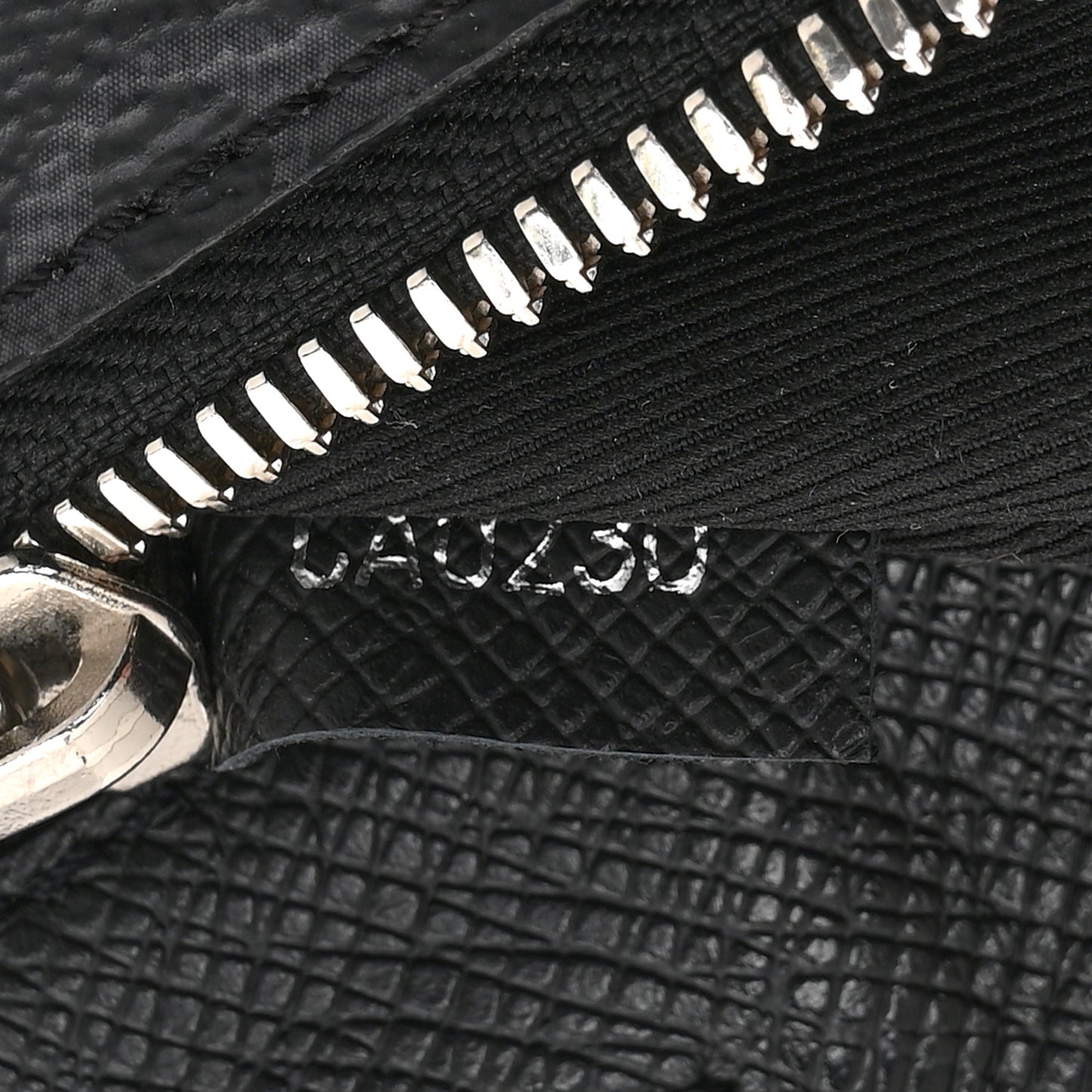 Taigarama Outdoor Flap Messenger Black