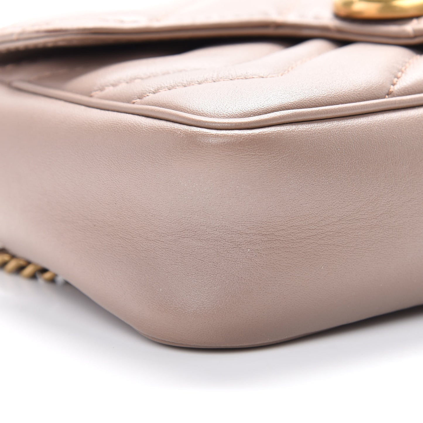 Calfskin Matelasse Super Mini GG Marmont Shoulder Bag Porcelain Rose