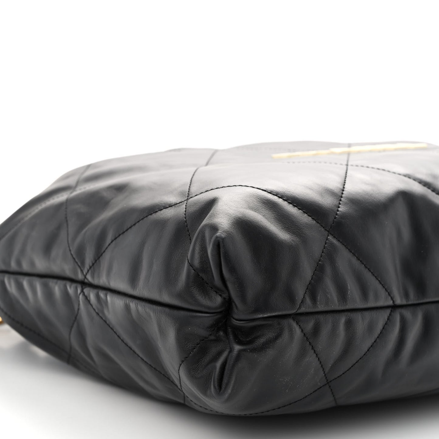 Calfskin Quilted Chanel 22 Black