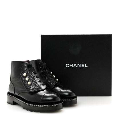 Chanel Crackled Calfskin Velvet Pearl Combat Short Boots 38.5 Black 10 of 10