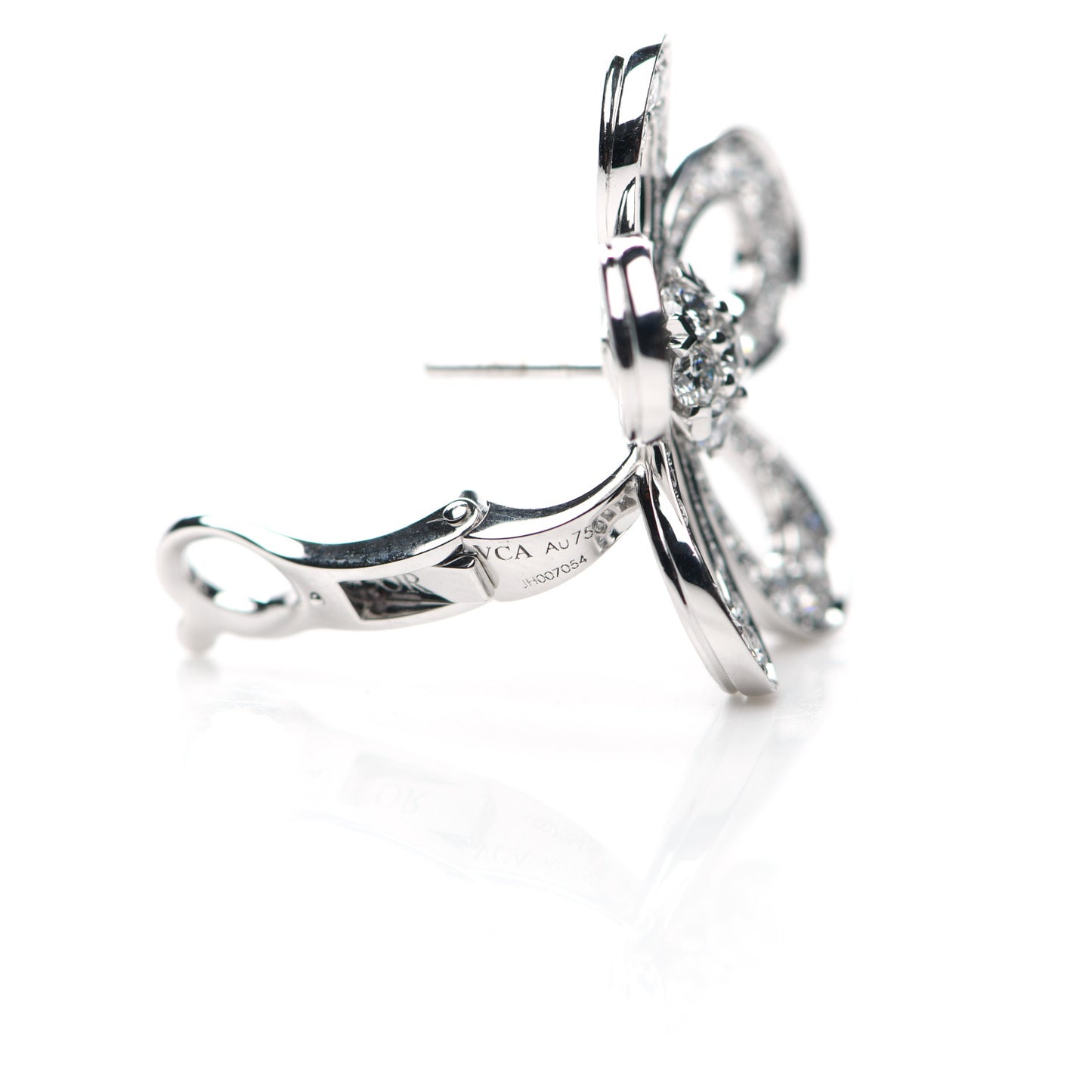 18K White Gold Diamond Flowerlace Earrings