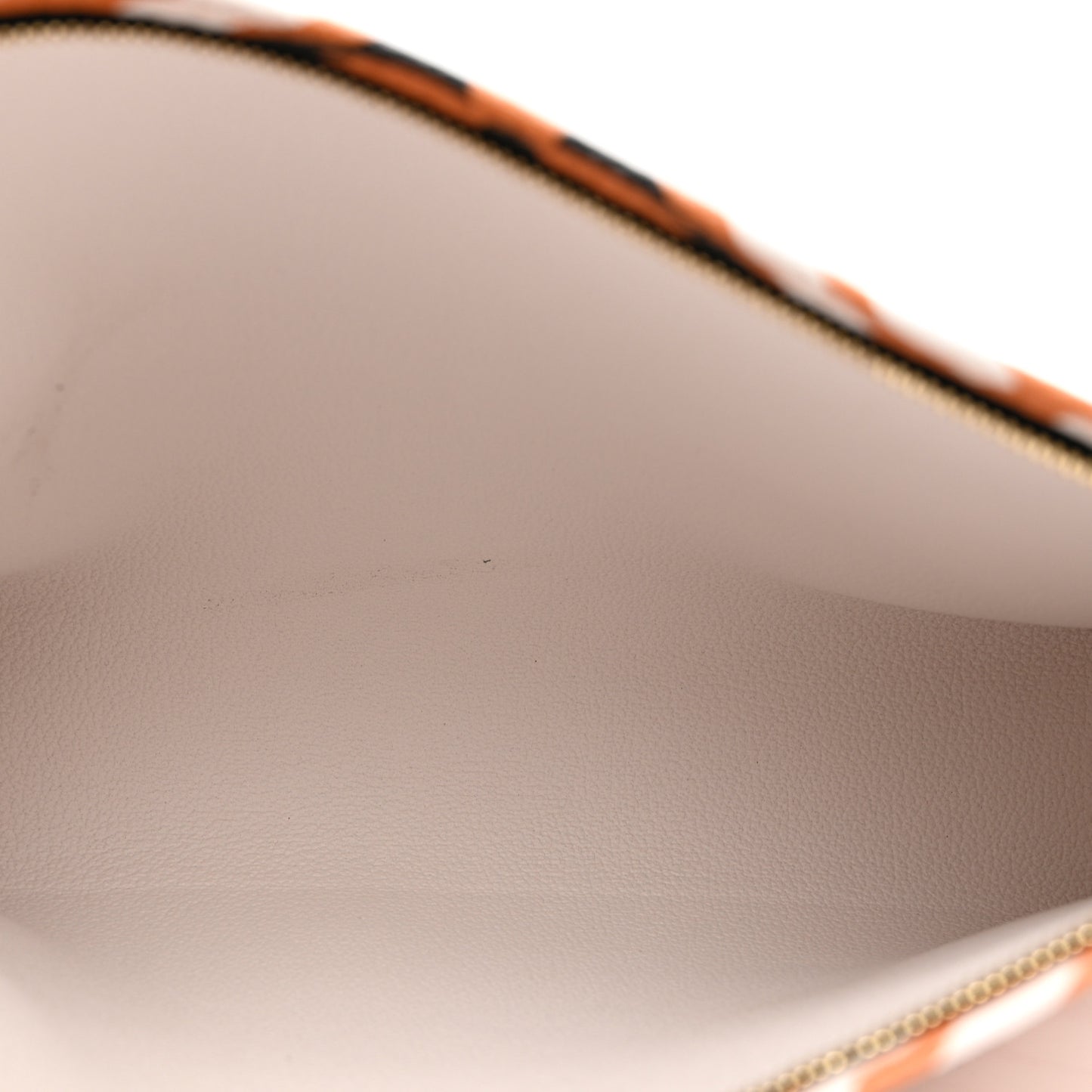 Monogram Giant Crafty Pochette Toiletry 26 Creme Caramel