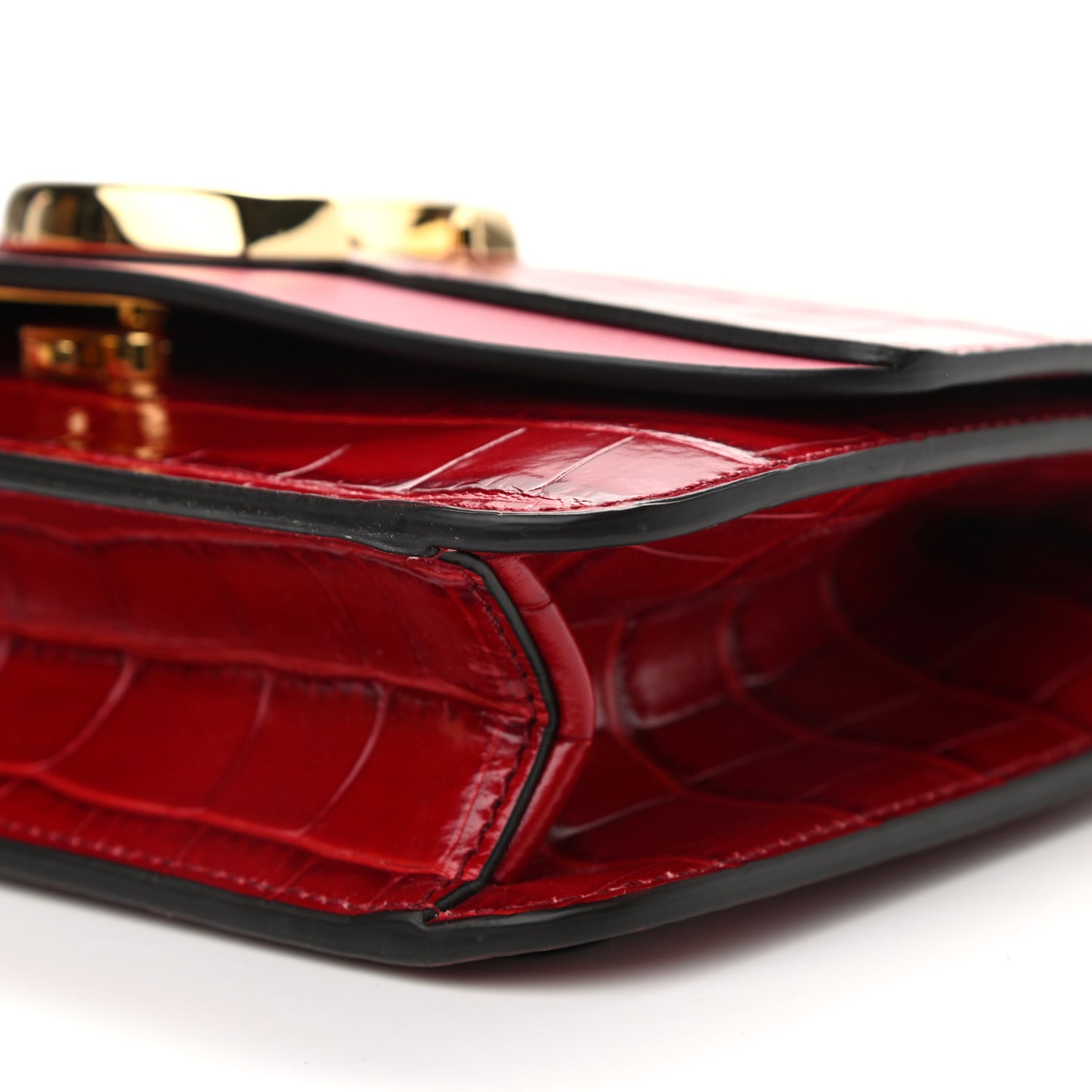 Calfskin Crocodile Embossed C Clutch With Chain Dusky Red