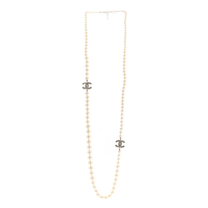 Chanel Pearl Baguette Crystal CC Long Necklace Gold 3 of 5