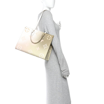 Louis Vuitton Monogram Giant Spring In The City Onthego MM Sunset Kaki 2 of 9