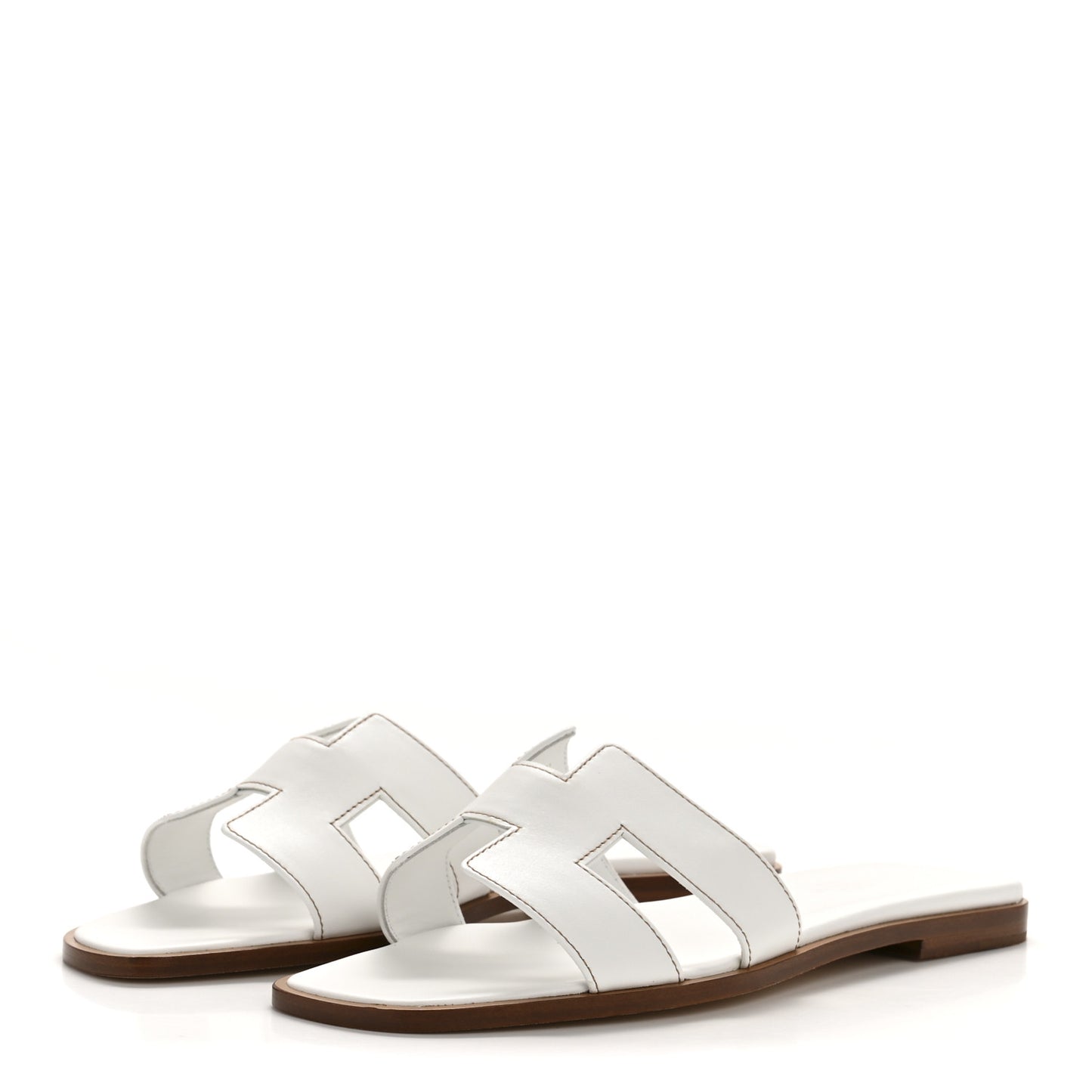 Box Calfskin Oran Sandals 39.5 White