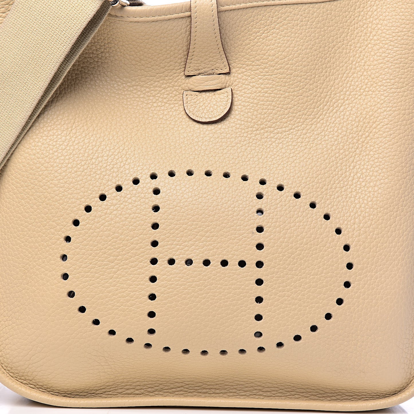 Taurillon Clemence Evelyne III PM Parchemin