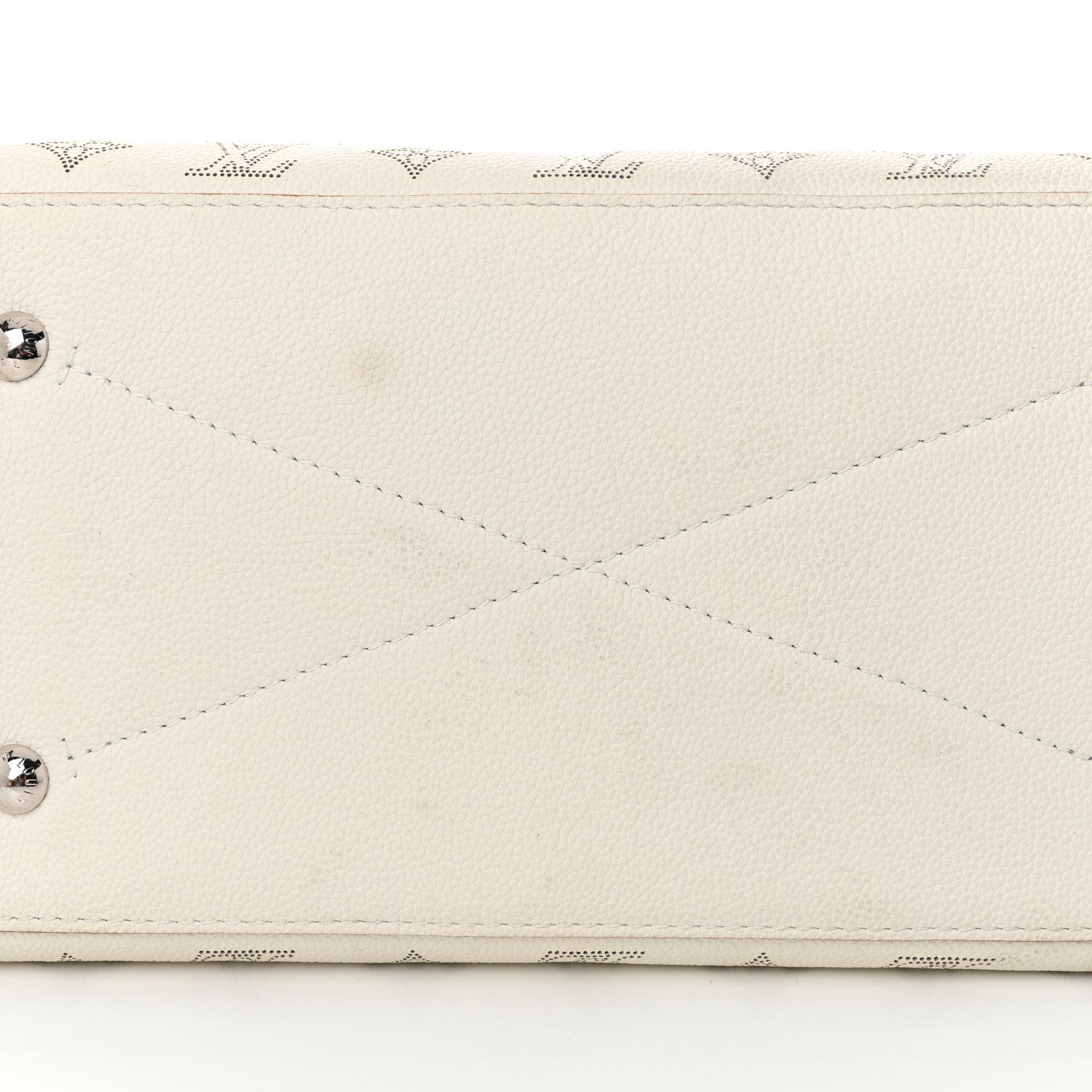 Louis Vuitton Mahina Carmel Hobo Snow 10 of 12