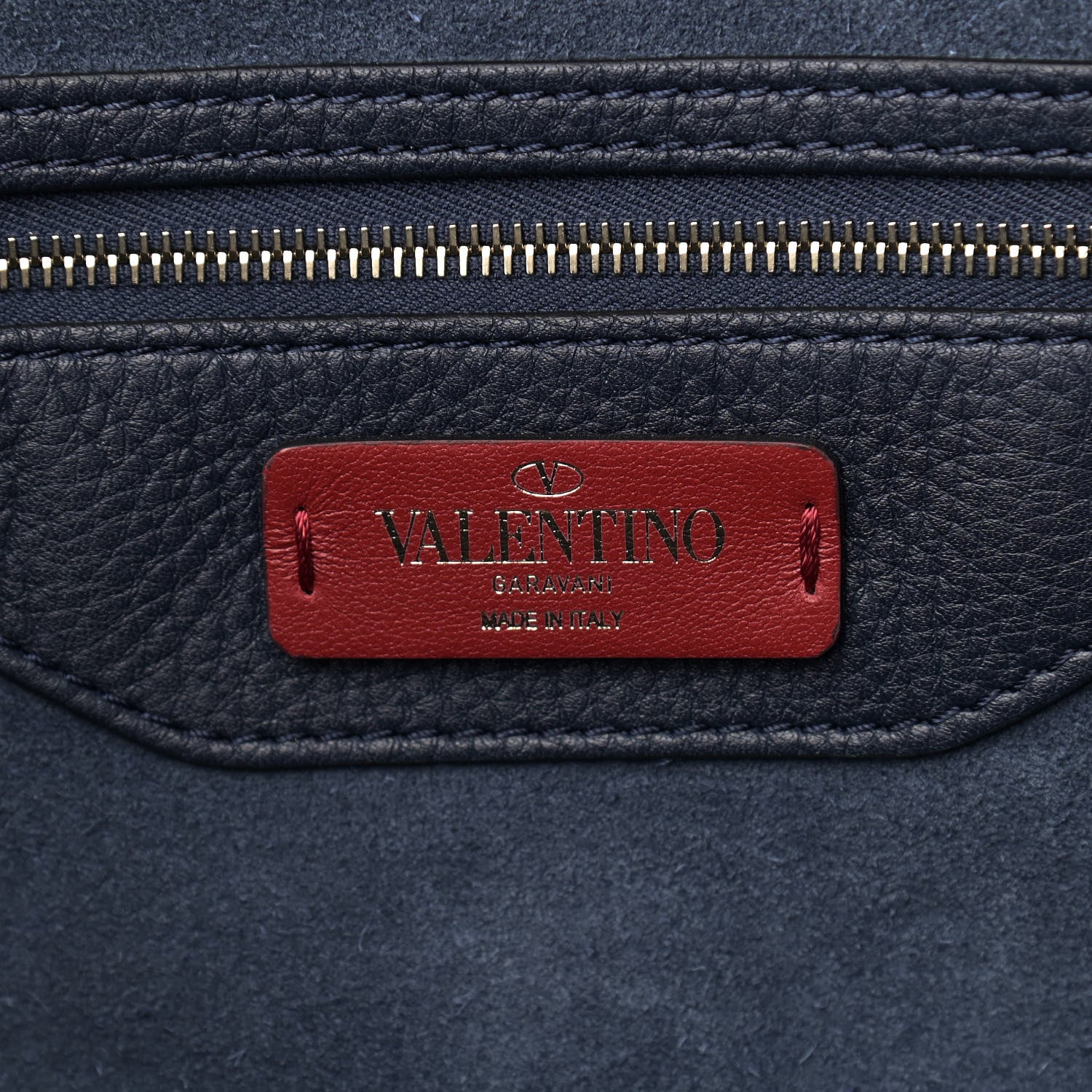 Valentino Garavani Grained Calfskin Rockstud Shoulder Tote Marine 6 of 9