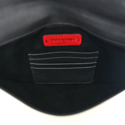 Valentino Garavani Vitello Chevron Rockstud Rolling Envelope Clutch Light Ivory Black 5 of 6