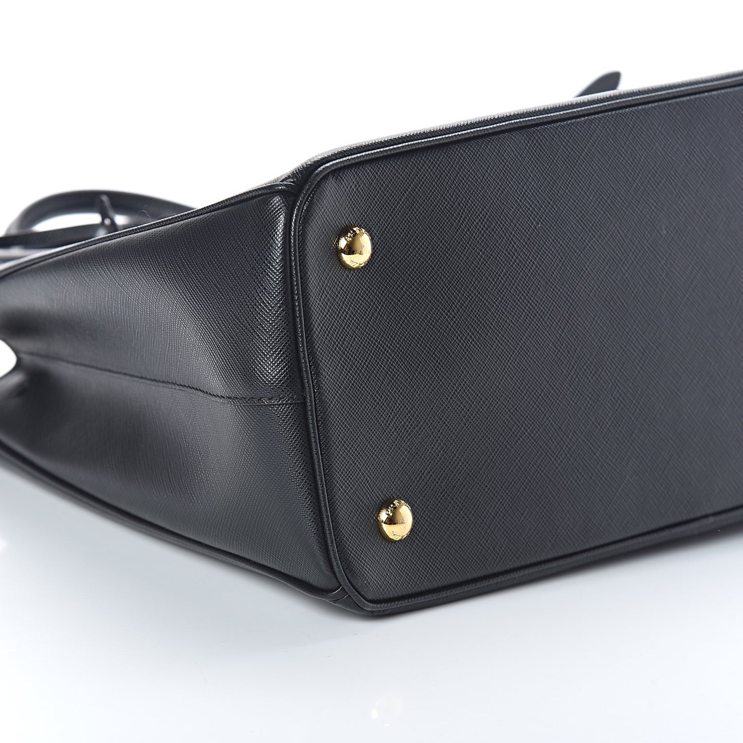 Saffiano Lux Medium Tote Black