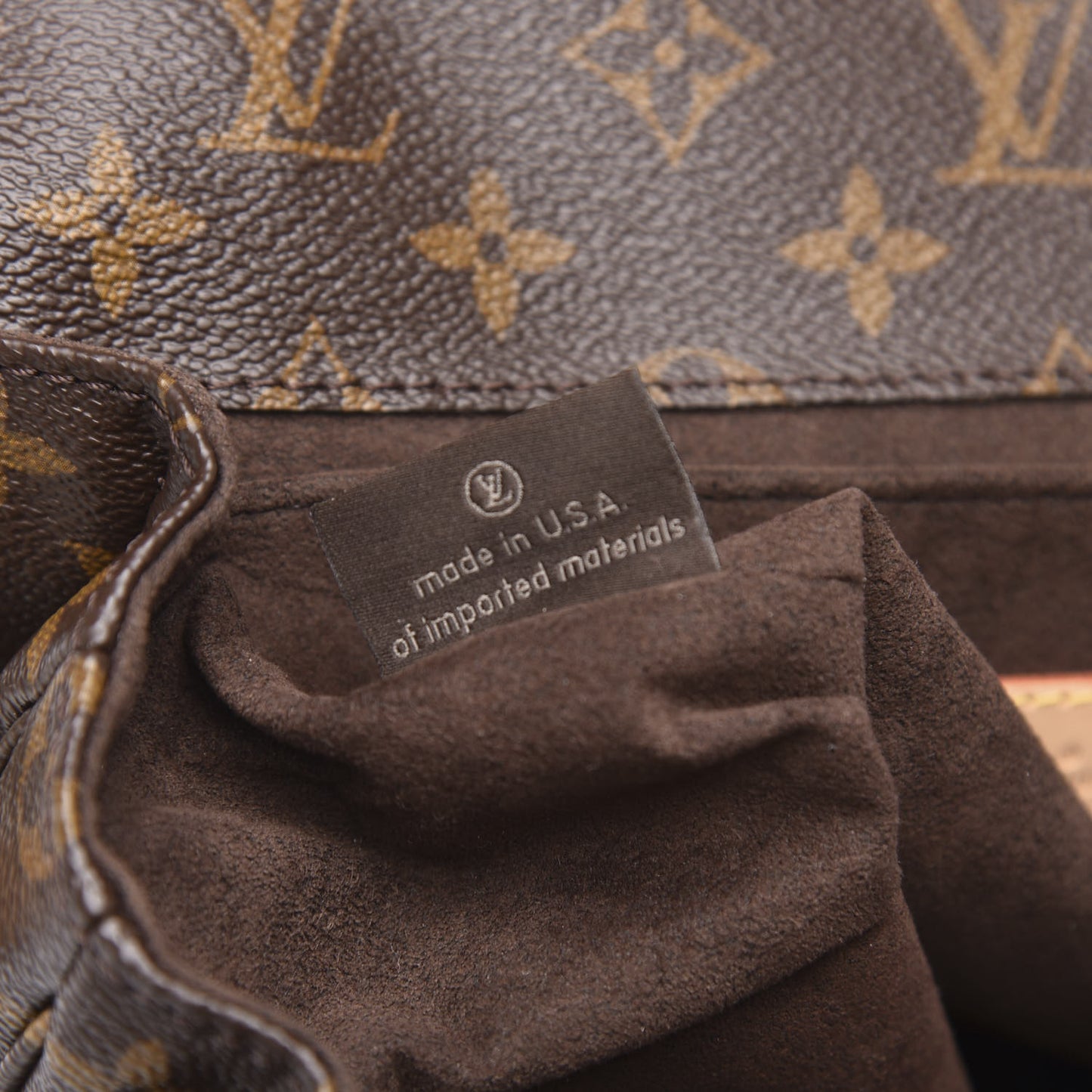 Monogram Pochette Metis