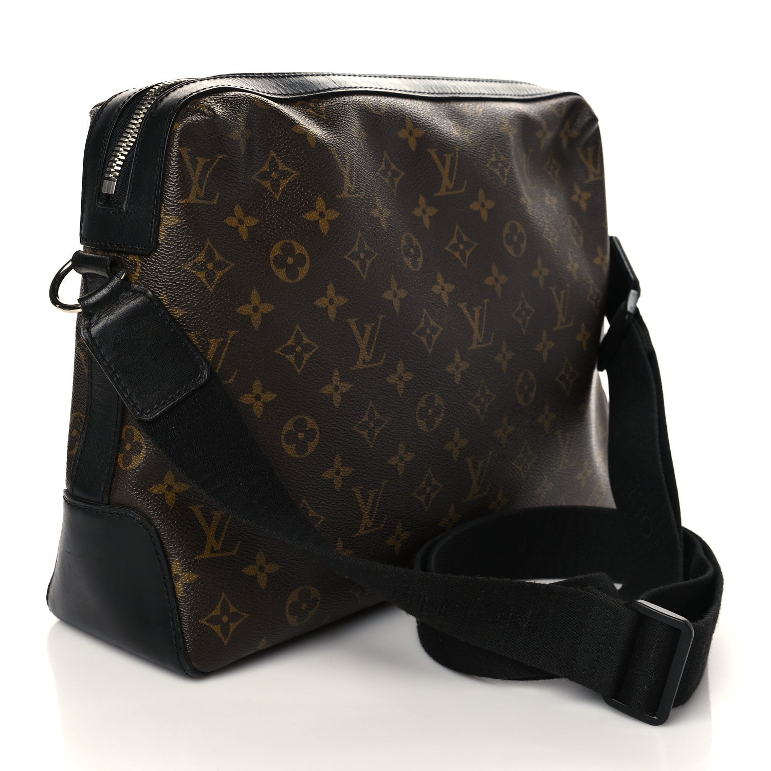 Louis Vuitton Monogram Macassar Torres Messenger 3 of 6