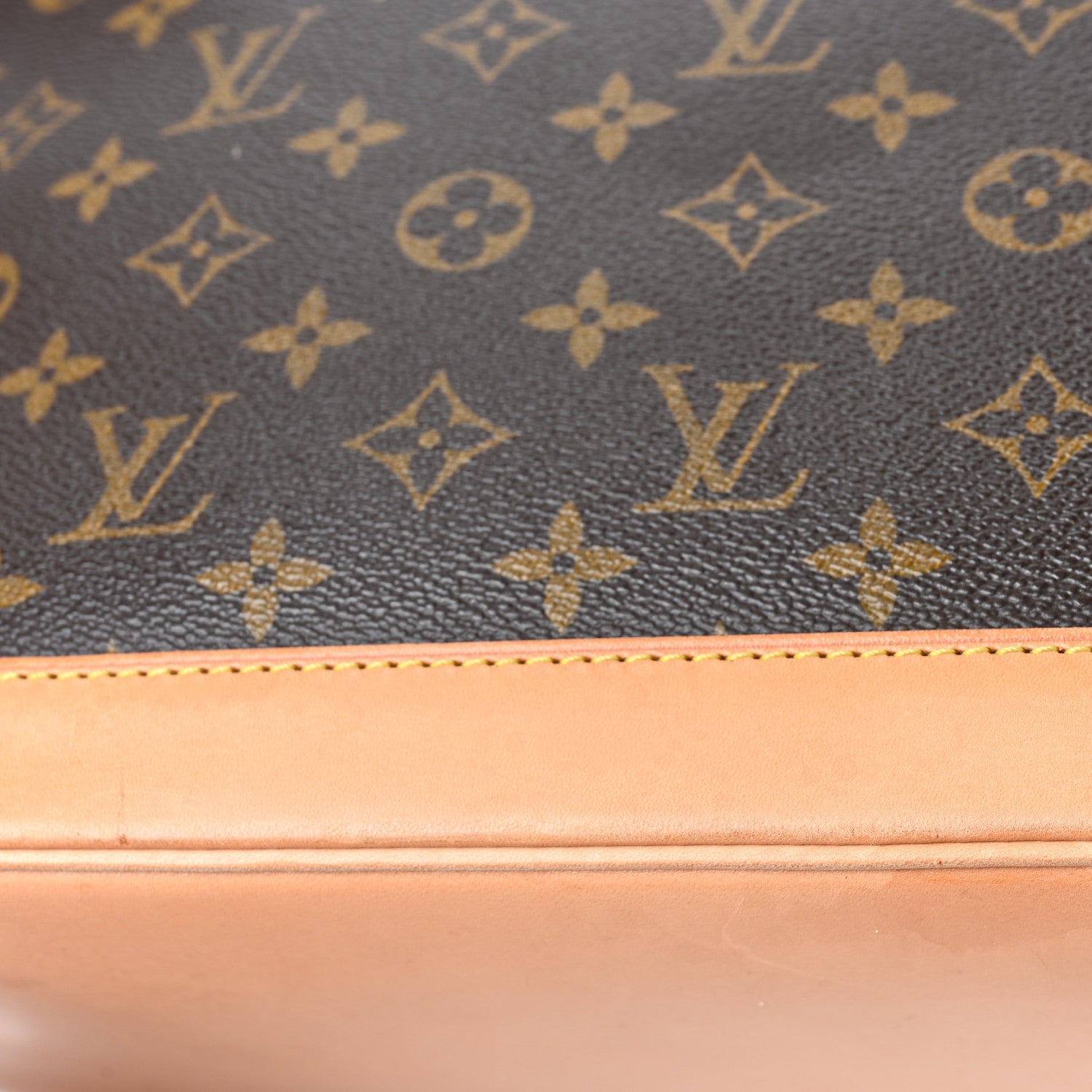 Louis Vuitton Monogram Alma PM 9 of 9