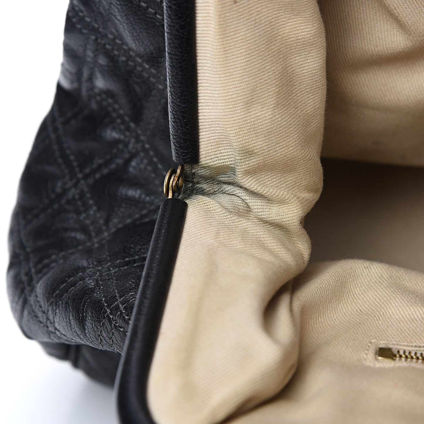 Calfskin Quilted Stam Black