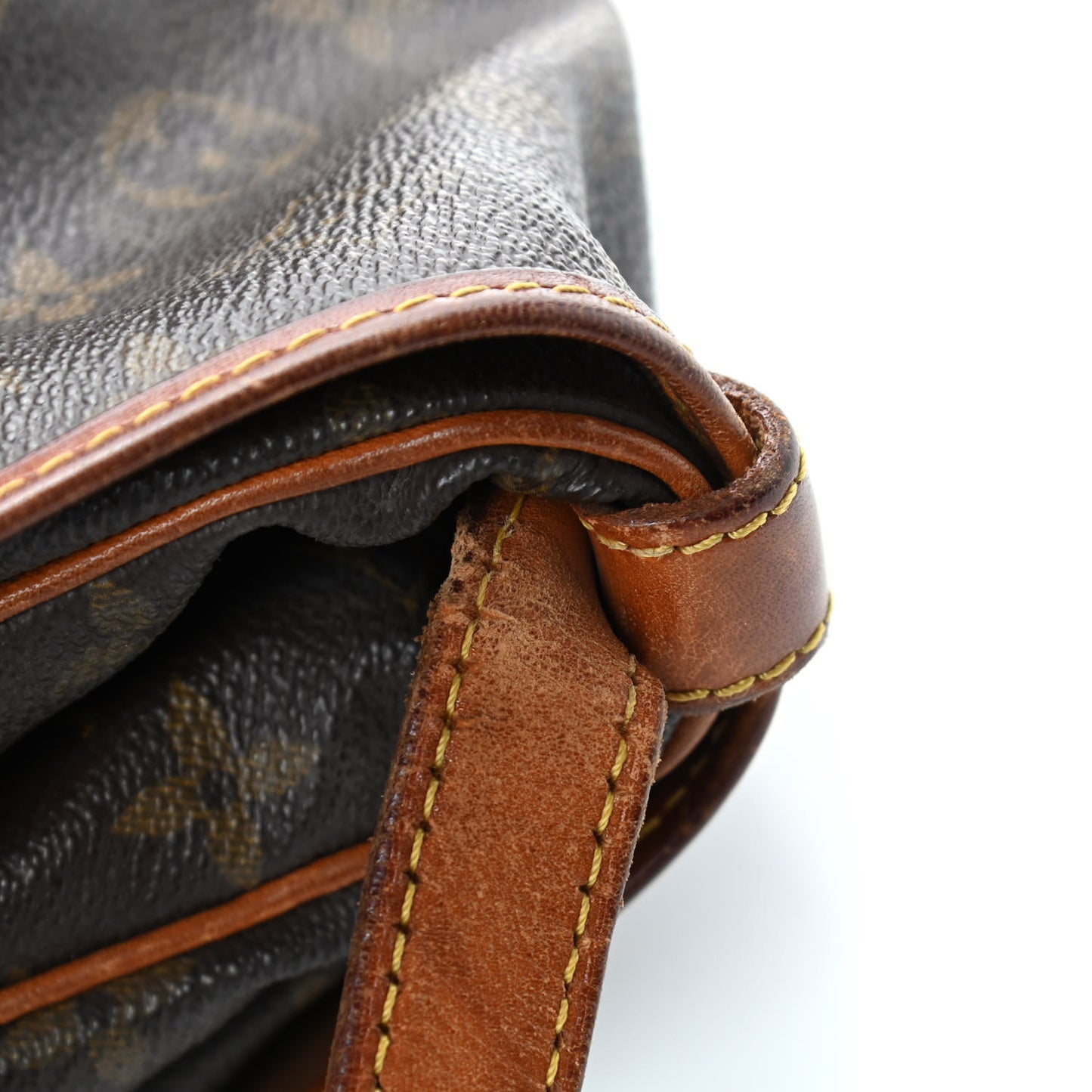 Monogram Saumur 30