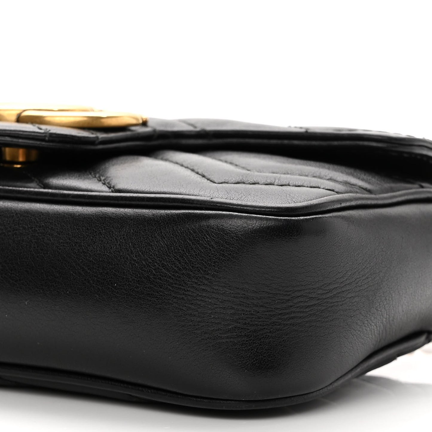 Calfskin Matelasse Super Mini GG Marmont Shoulder Bag Black