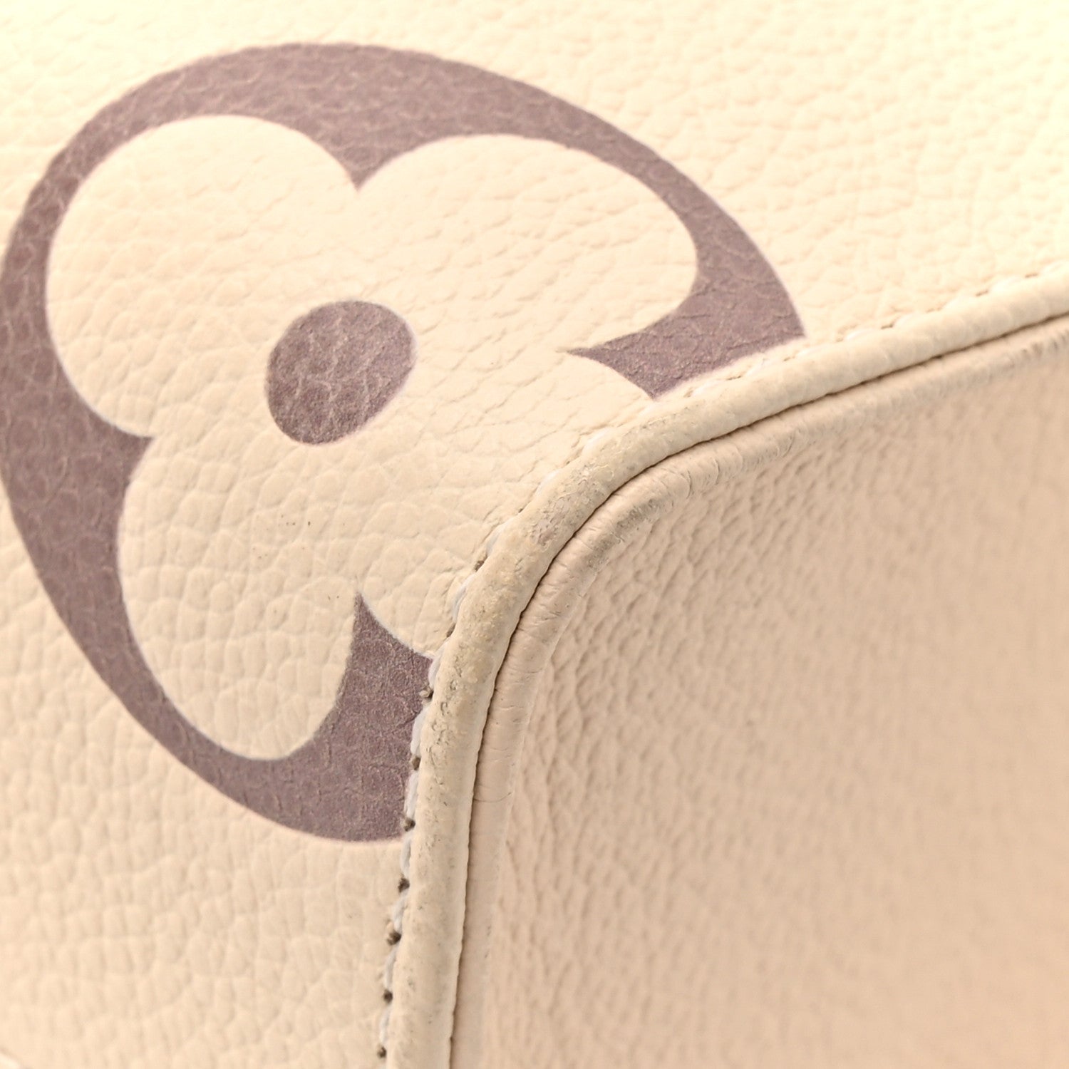 Louis Vuitton Empreinte Monogram Giant Onthego PM Creme Bois De Rose 9 of 13