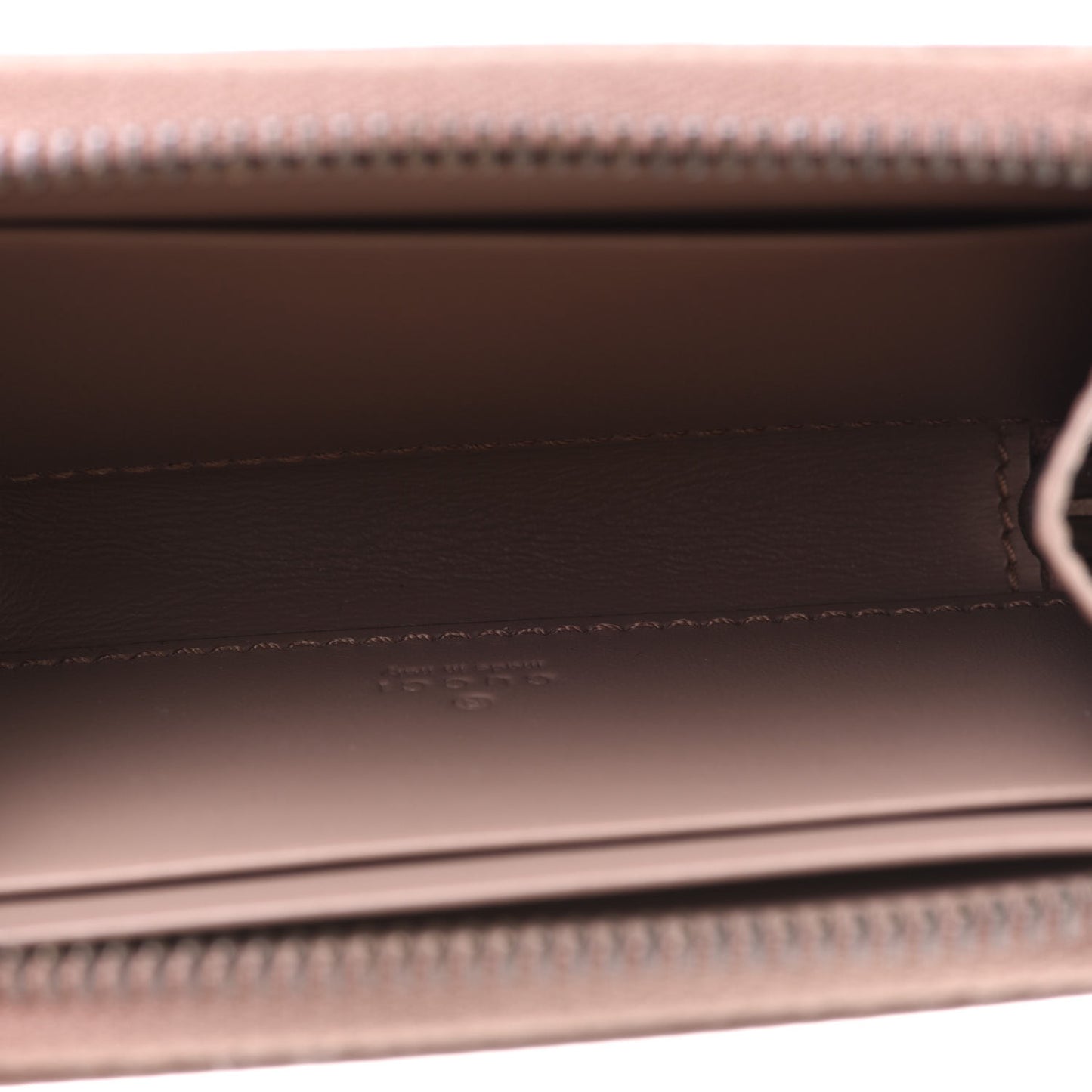 Calfskin Matelasse GG Marmont Zip Around Card Case Porcelain Rose