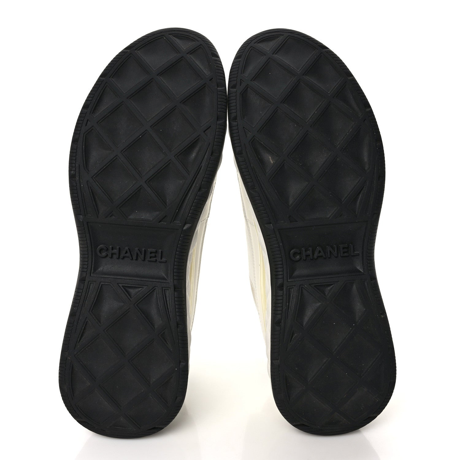 Chanel Velvet Calfskin Mixed Fibers CC Sneakers 40.5 Ivory Black 6 of 9