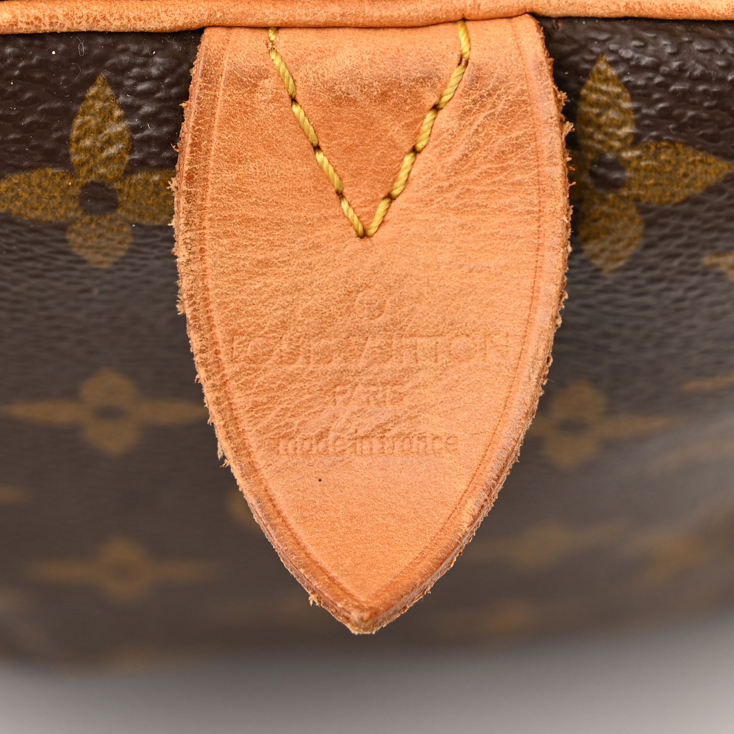 Monogram Sac Souple 35