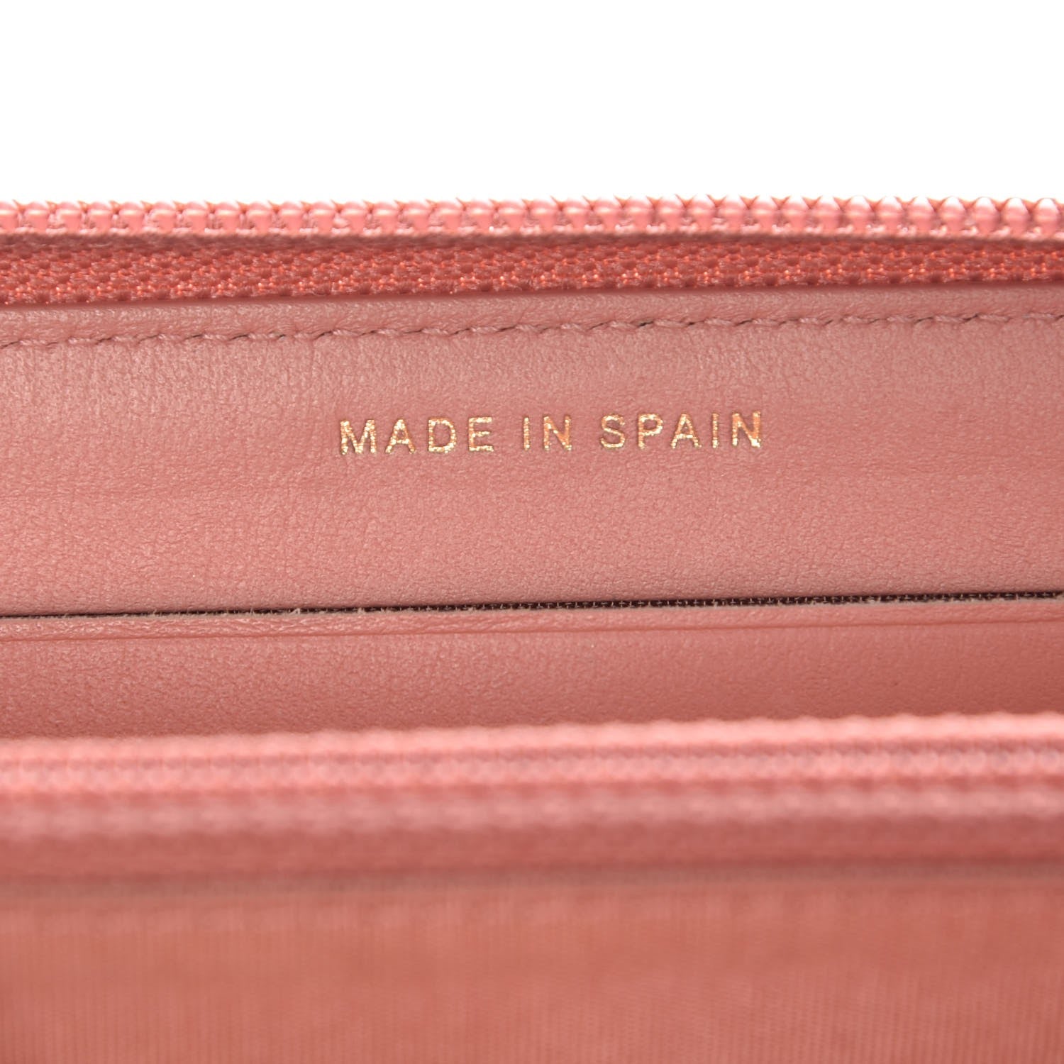 Chanel Caviar Quilted Boy Small Zip Around Wallet Pink 6 of 9