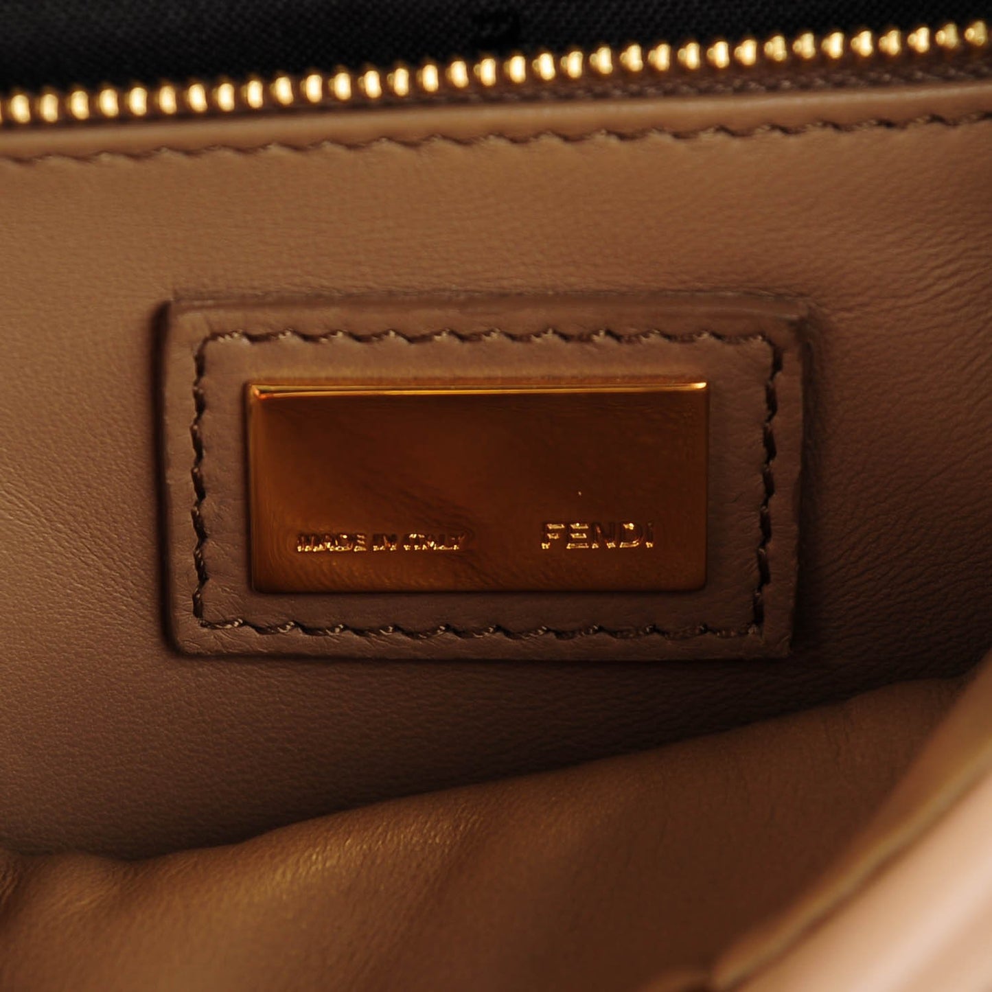 Nappa Mini Peekaboo Iconic Satchel Ratmusquet