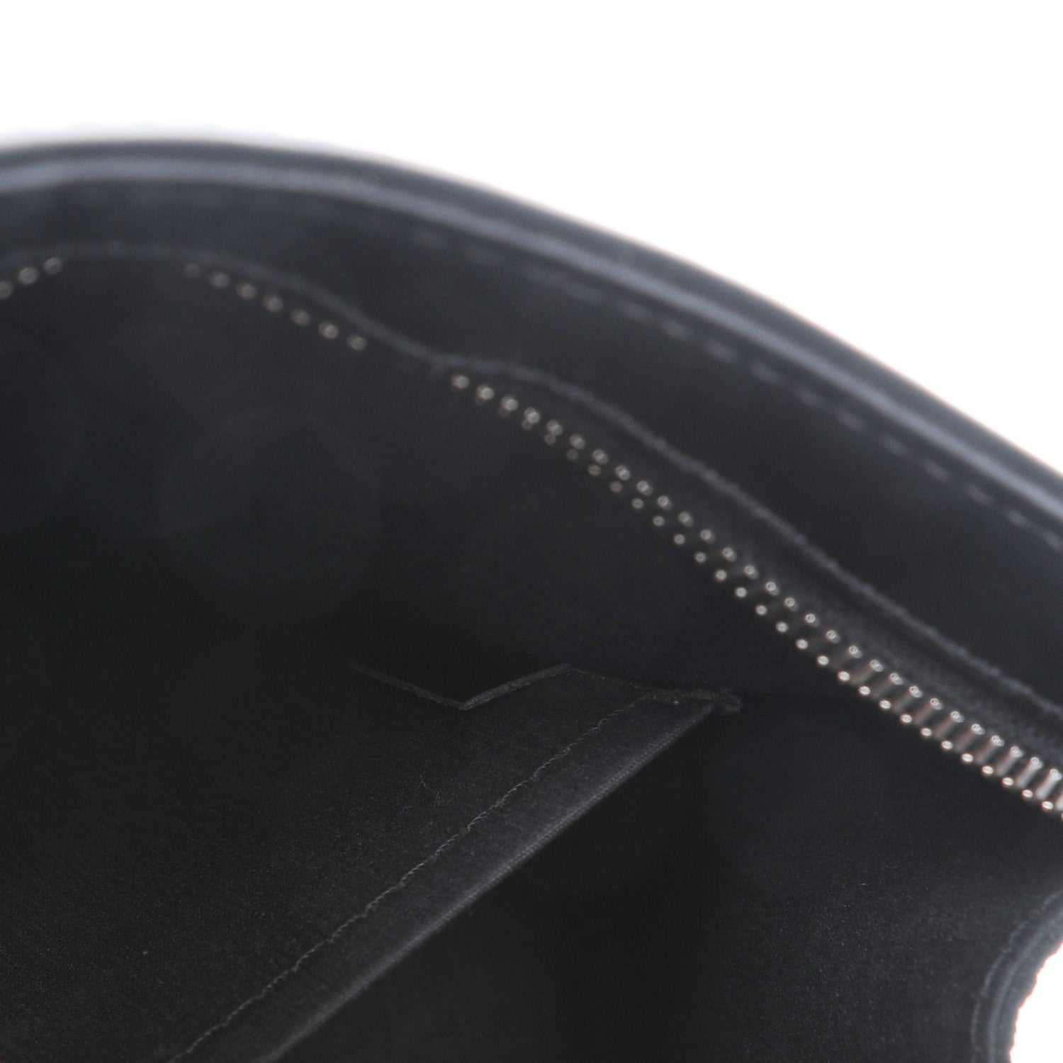 Louis Vuitton Epi Madeleine PM Black 7 of 7
