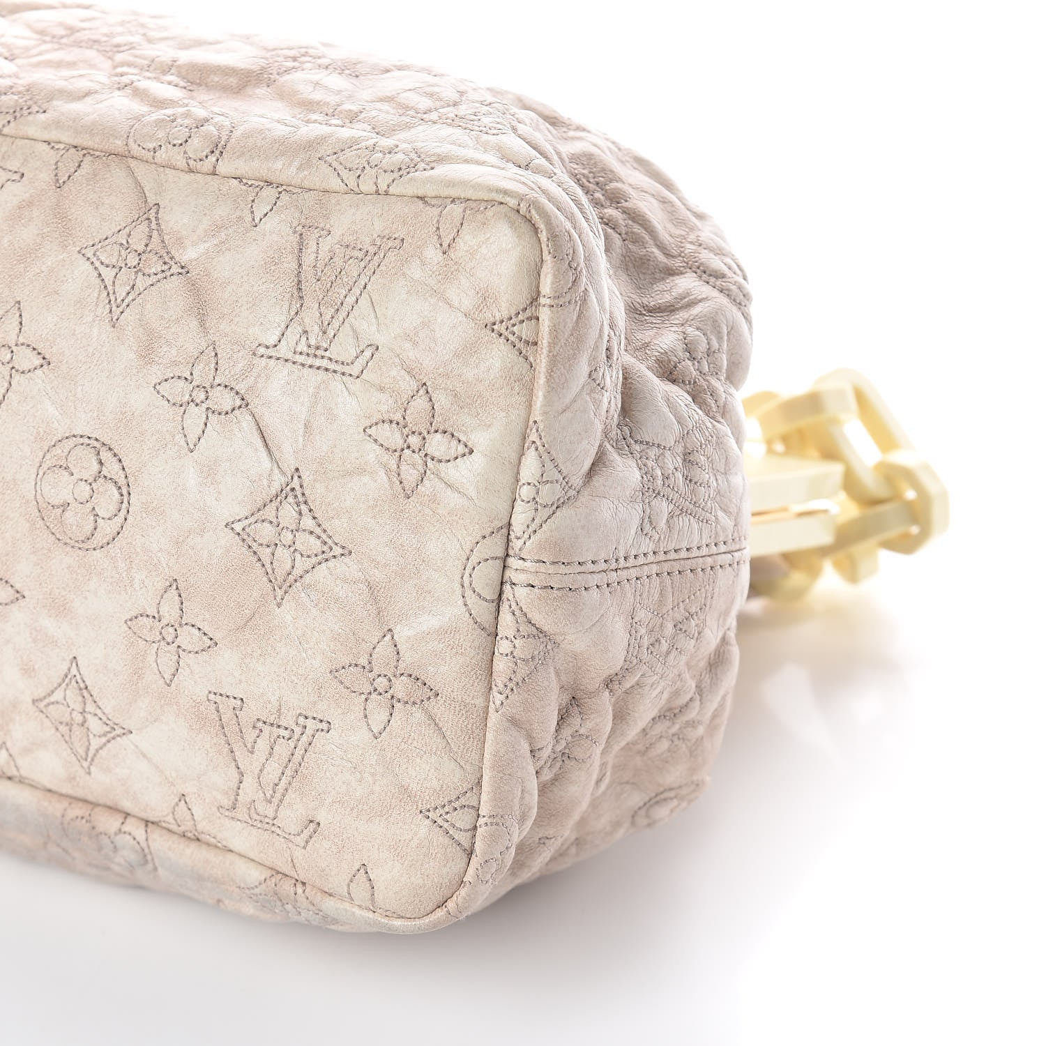 Louis Vuitton Lambskin Olympe Nimbus Cirrus Ecru 8 of 8