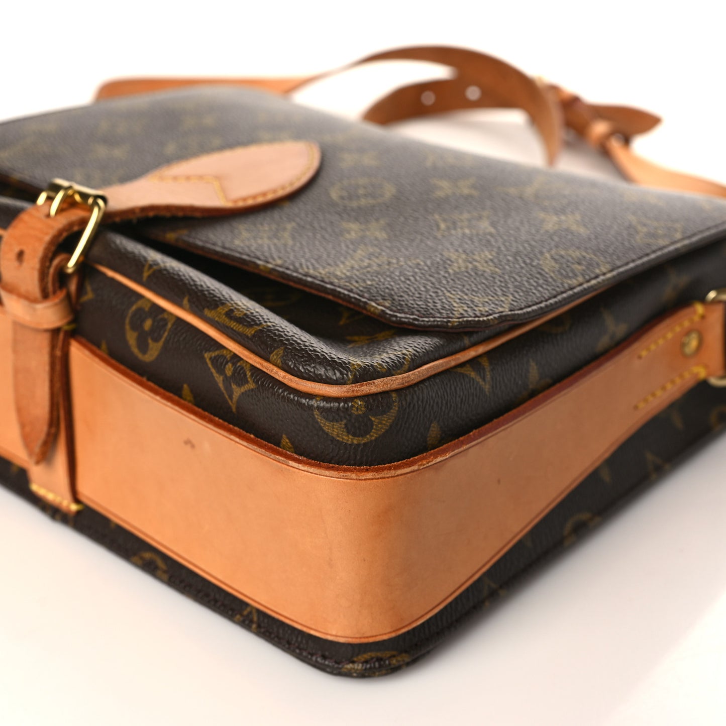 Monogram Cartouchiere 26