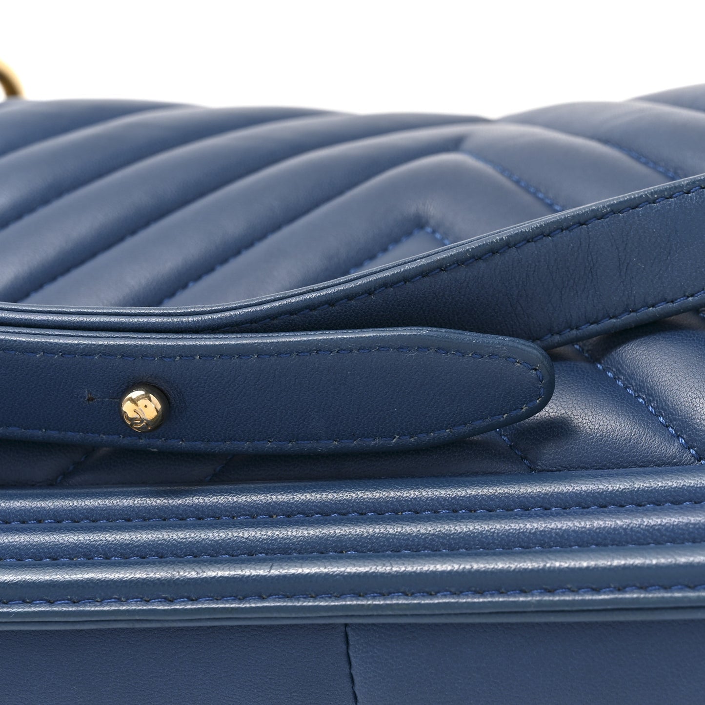 Lambskin Chevron Quilted Medium Boy Flap Blue