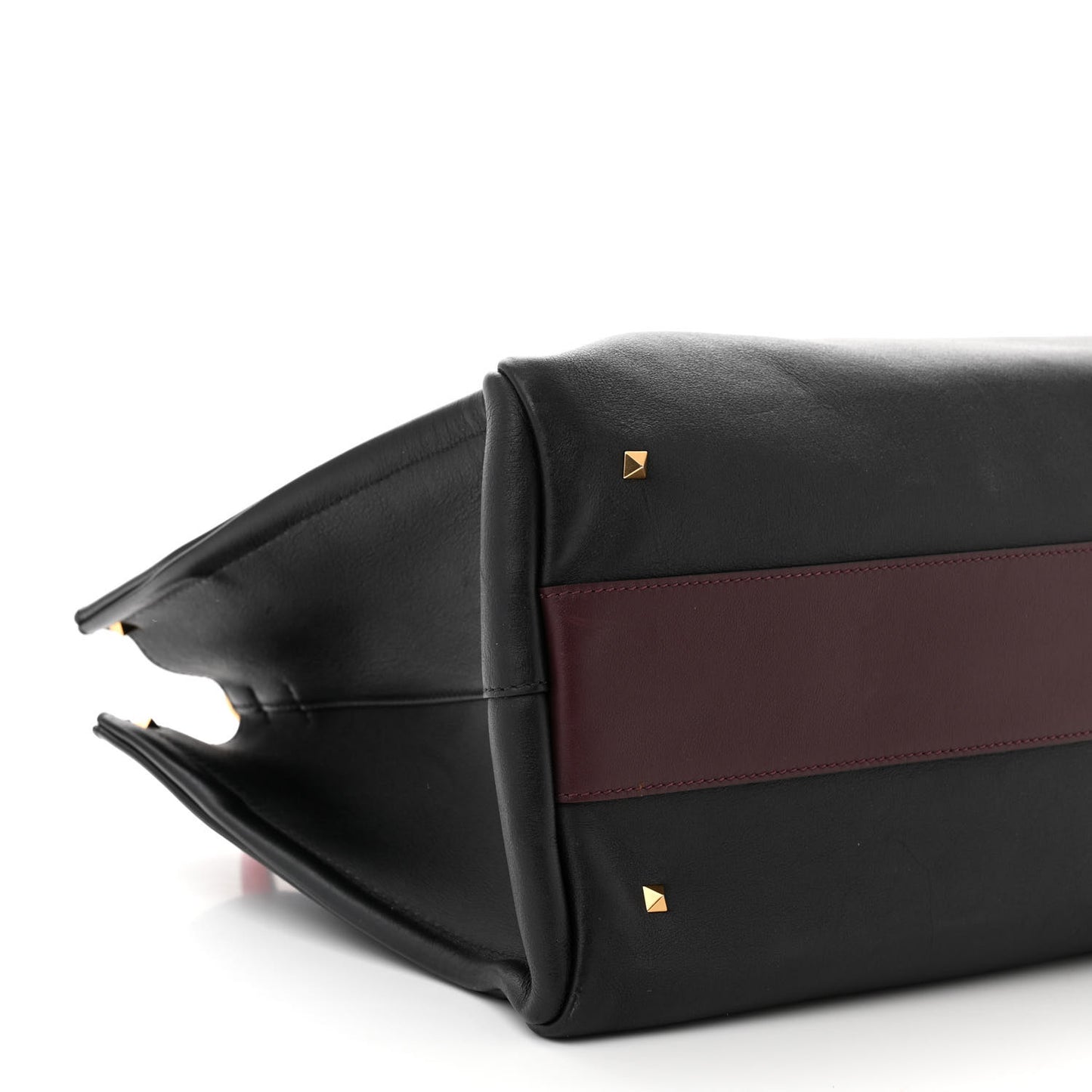 Smooth Calfskin Soul Tote Black Red