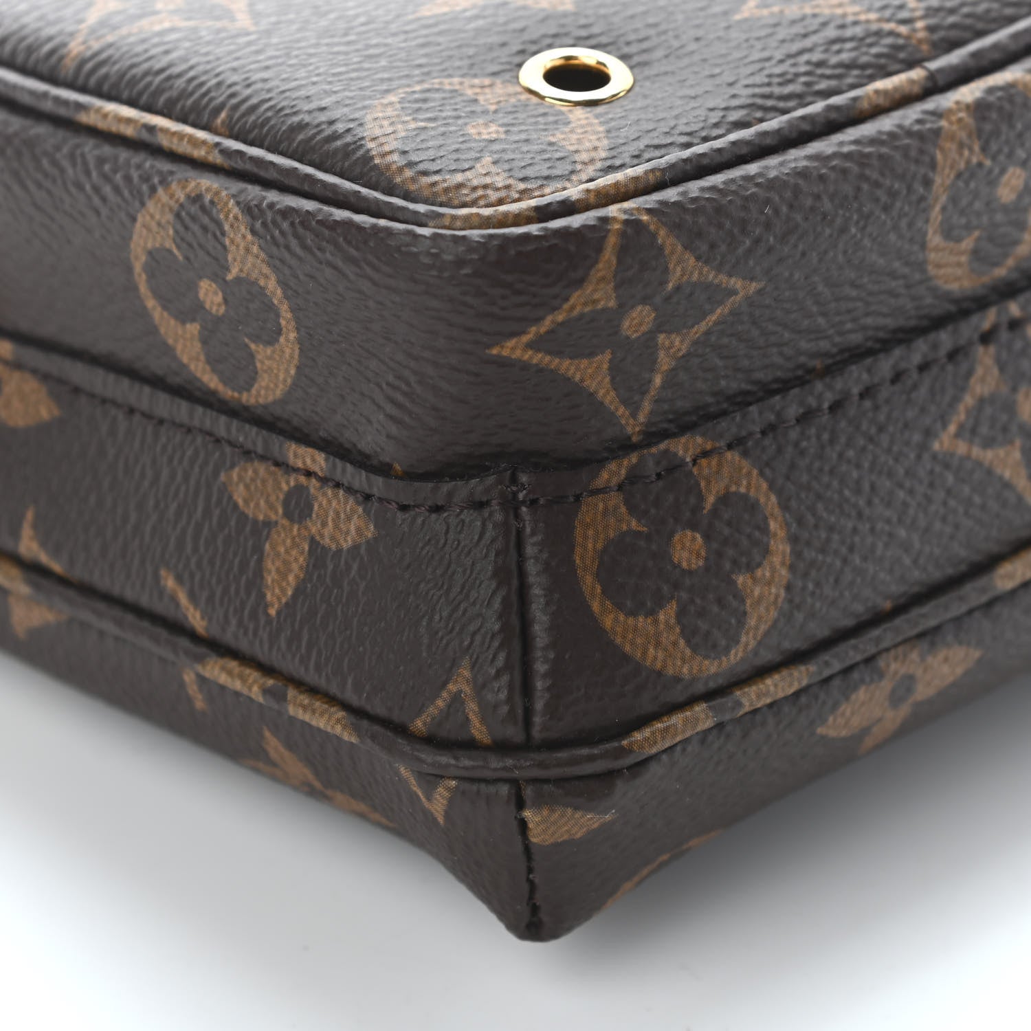 Louis Vuitton Monogram Utility Phone Sleeve 8 of 8