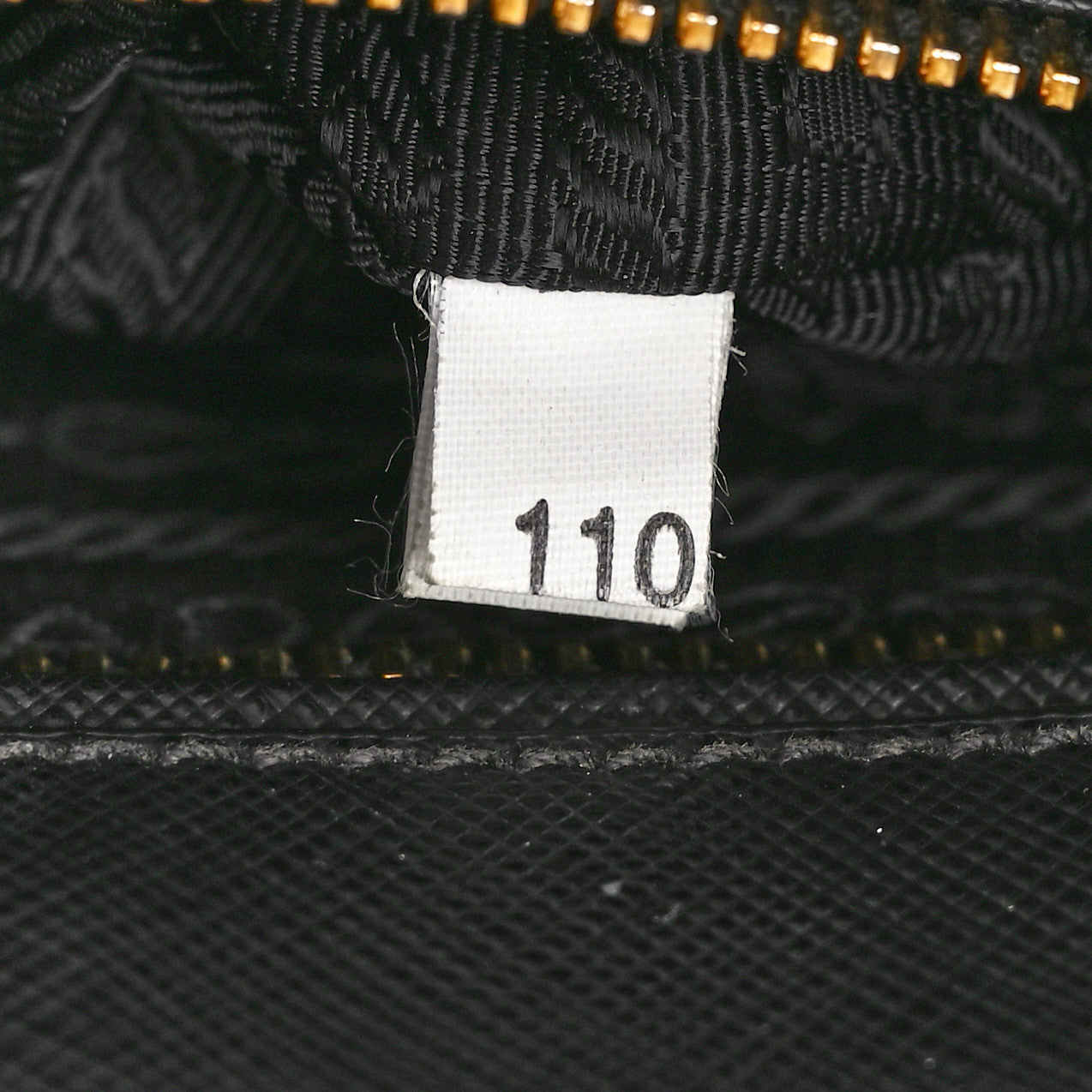 Saffiano Small Galleria Double Zip Tote Black