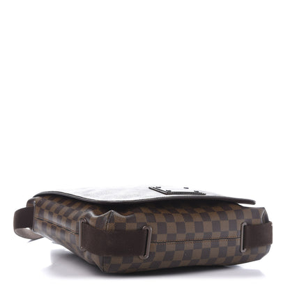 Louis Vuitton Damier Ebene Brooklyn MM 4 of 10