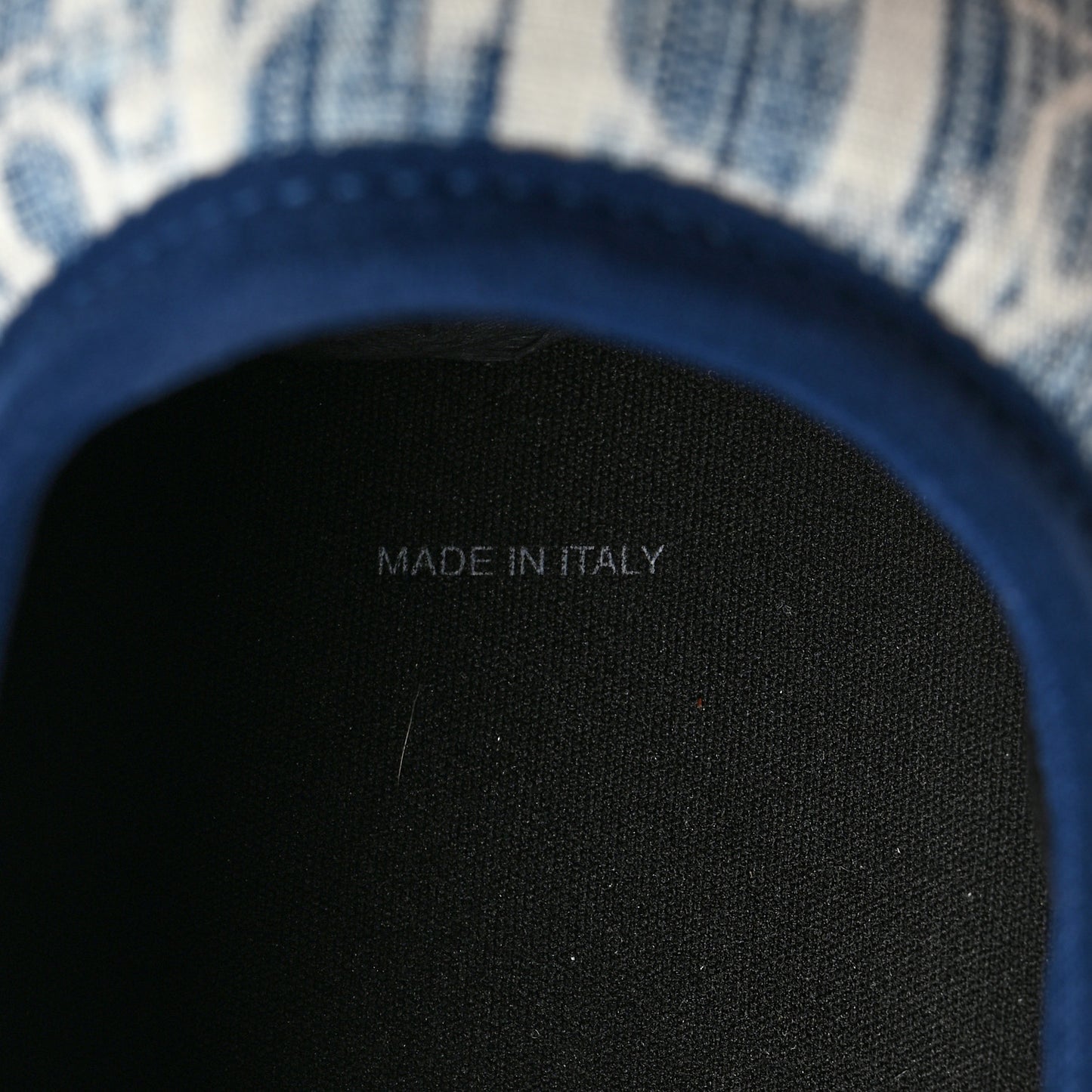 Nylon Oblique Mens Puffy Slippers 42 Blue White