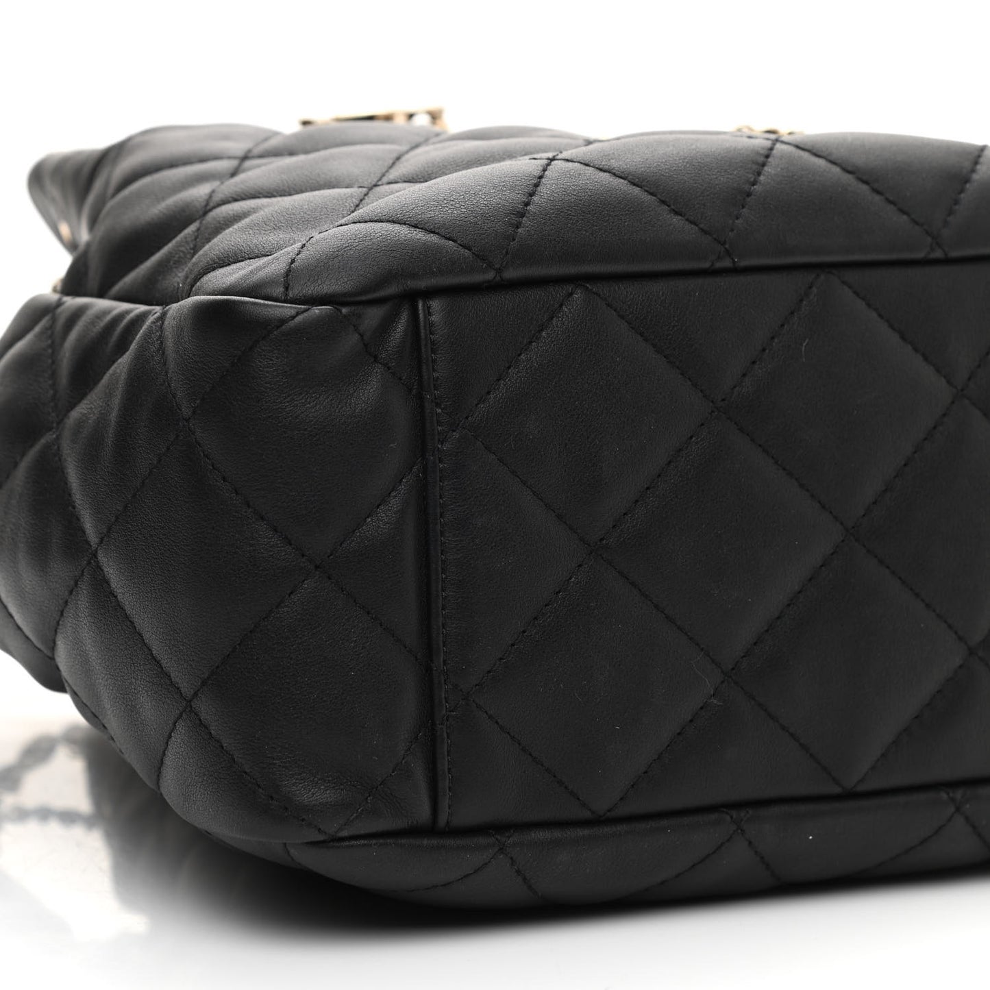 Lambskin Quilted Chain Drawstring Bag Black