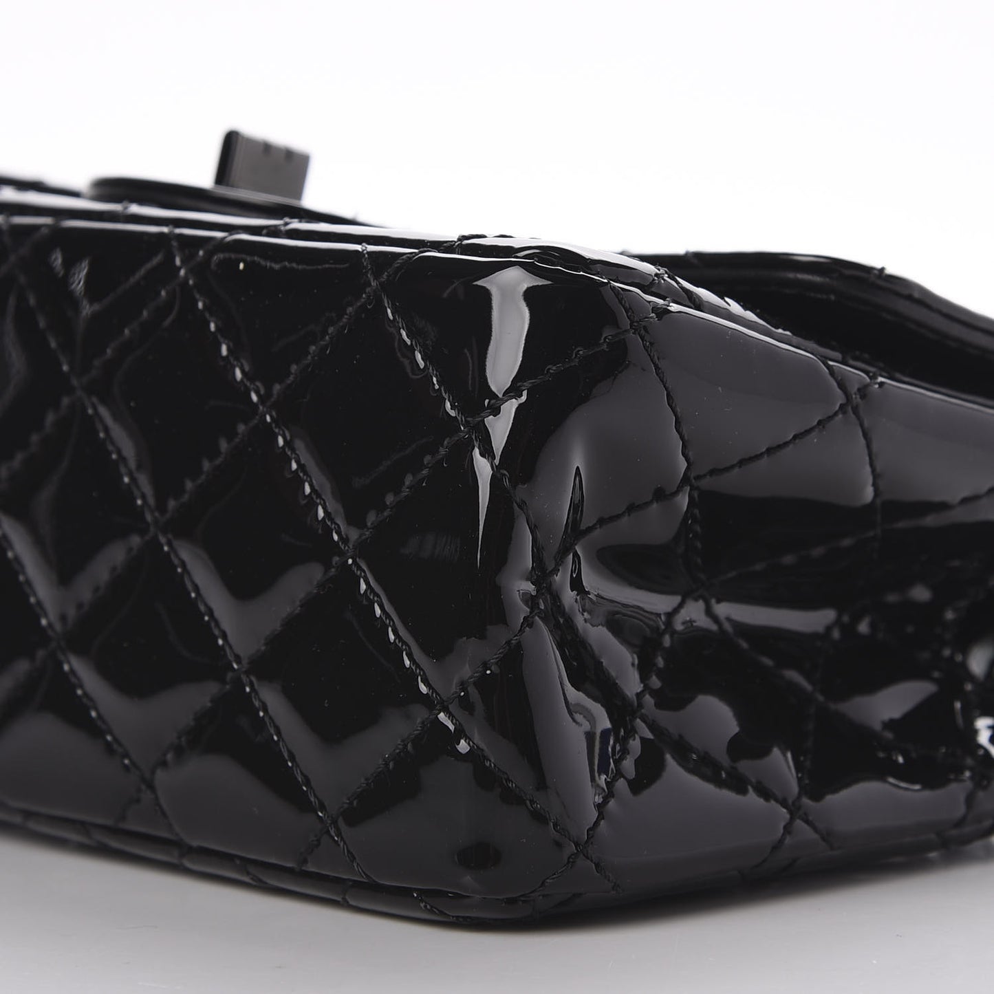 Patent Calfskin Quilted 2.55 Reissue Mini Flap So Black