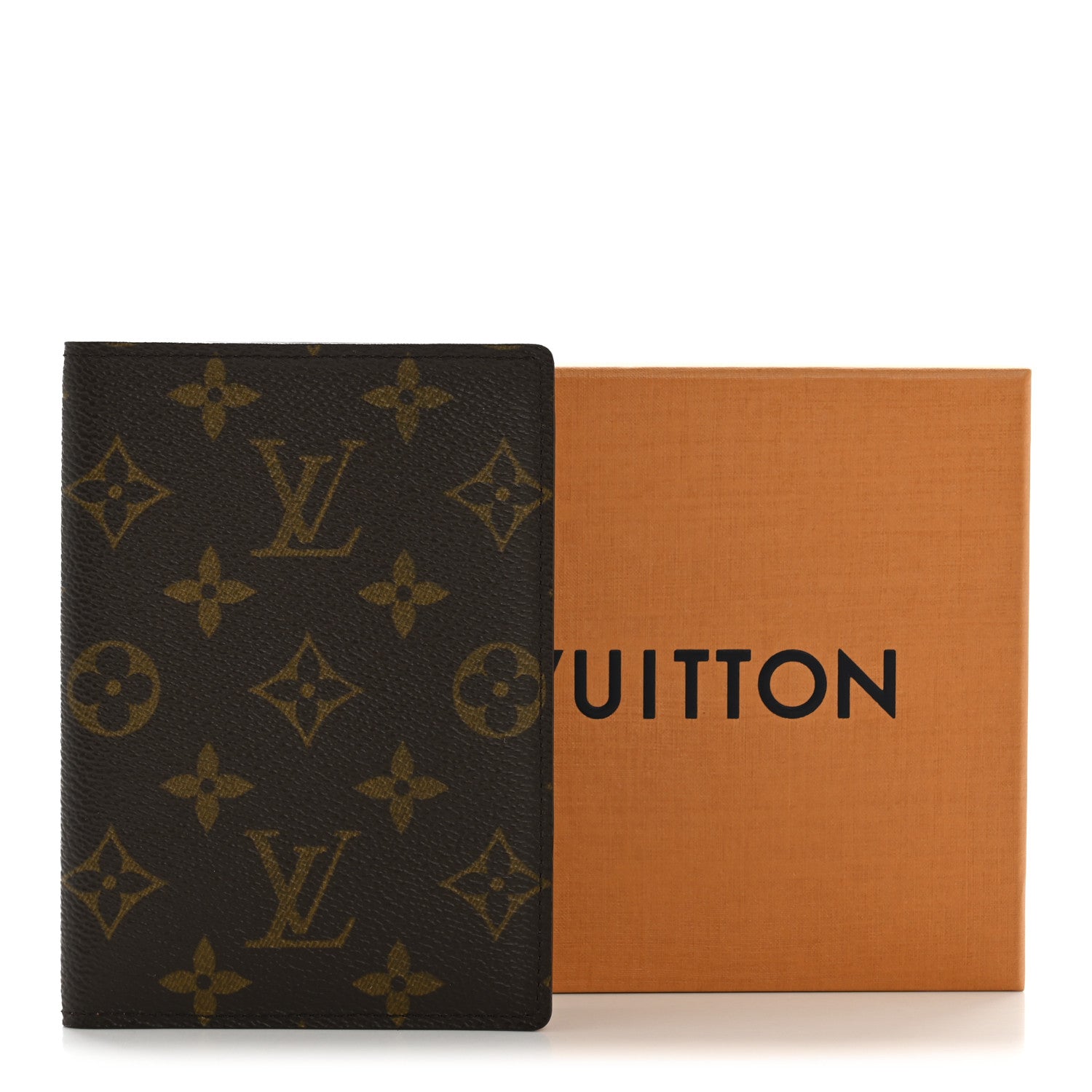 Louis Vuitton Monogram Passport Cover 9 of 9
