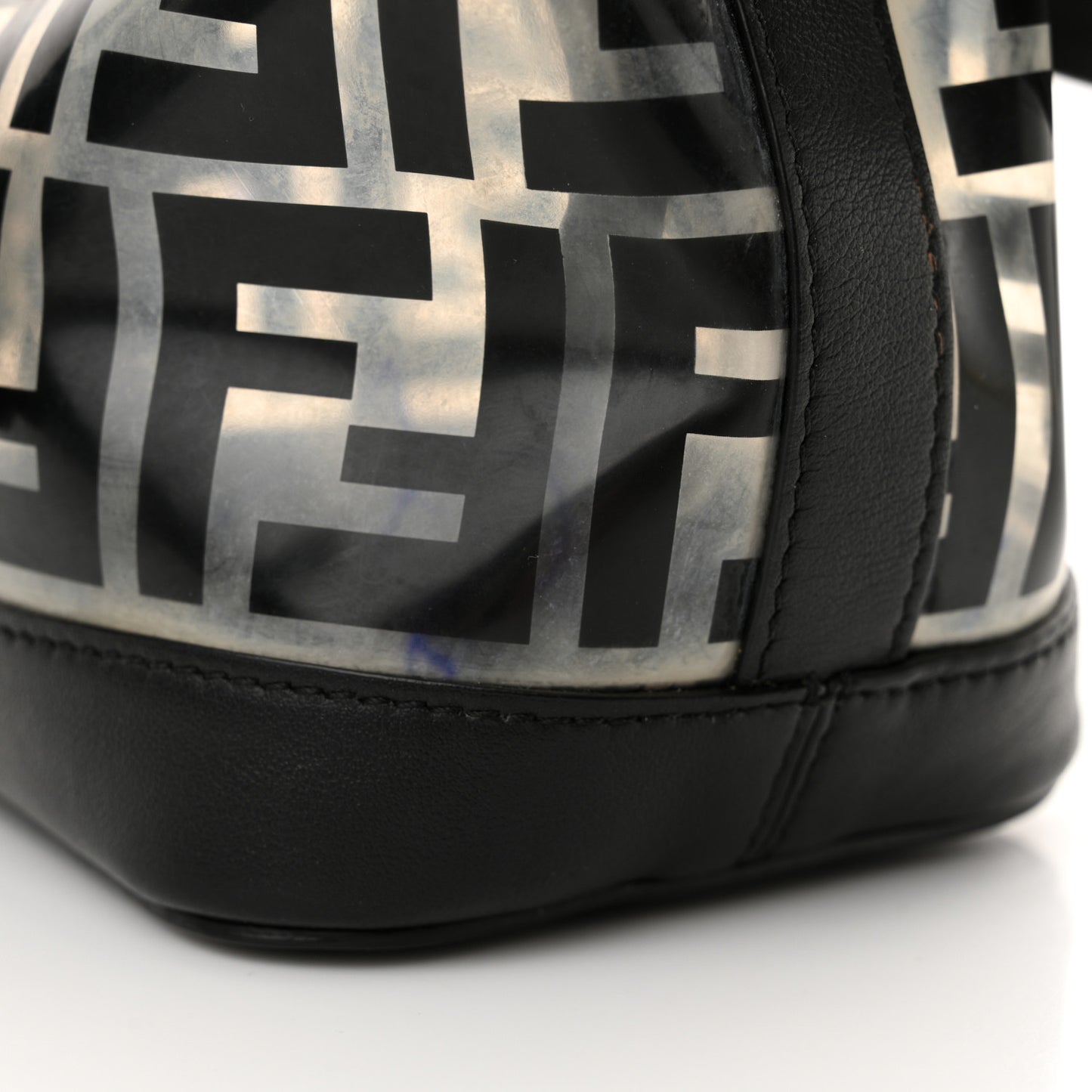 TPU FF Vitello Grace F is Fendi Mini Mon Tresor Bucket Bag Black