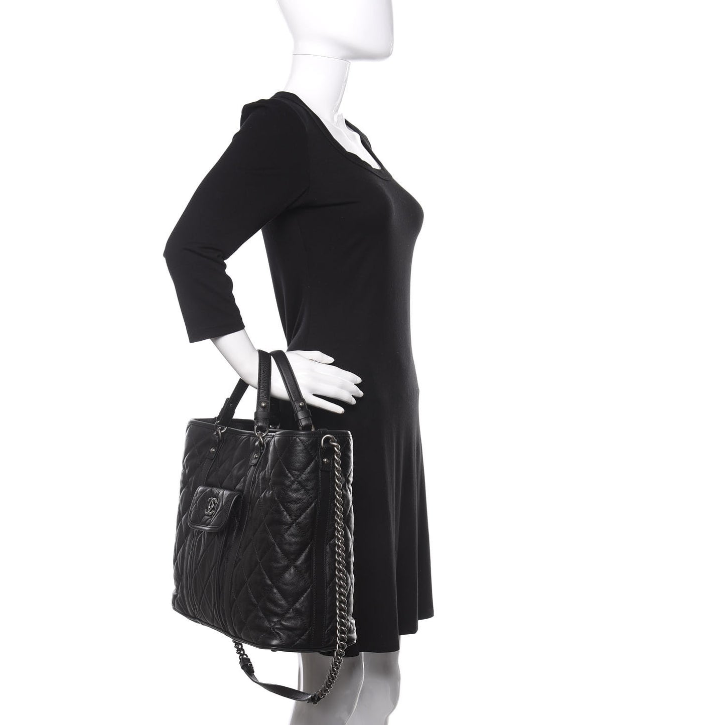 Calfskin Quilted Casual Riviera Tote Black