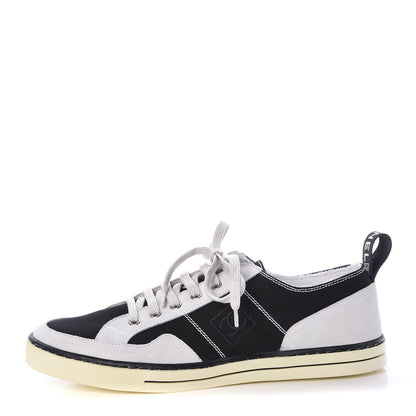 Chanel Canvas Suede Womens Lace Up Sneakers 41 White Black 1 of 7