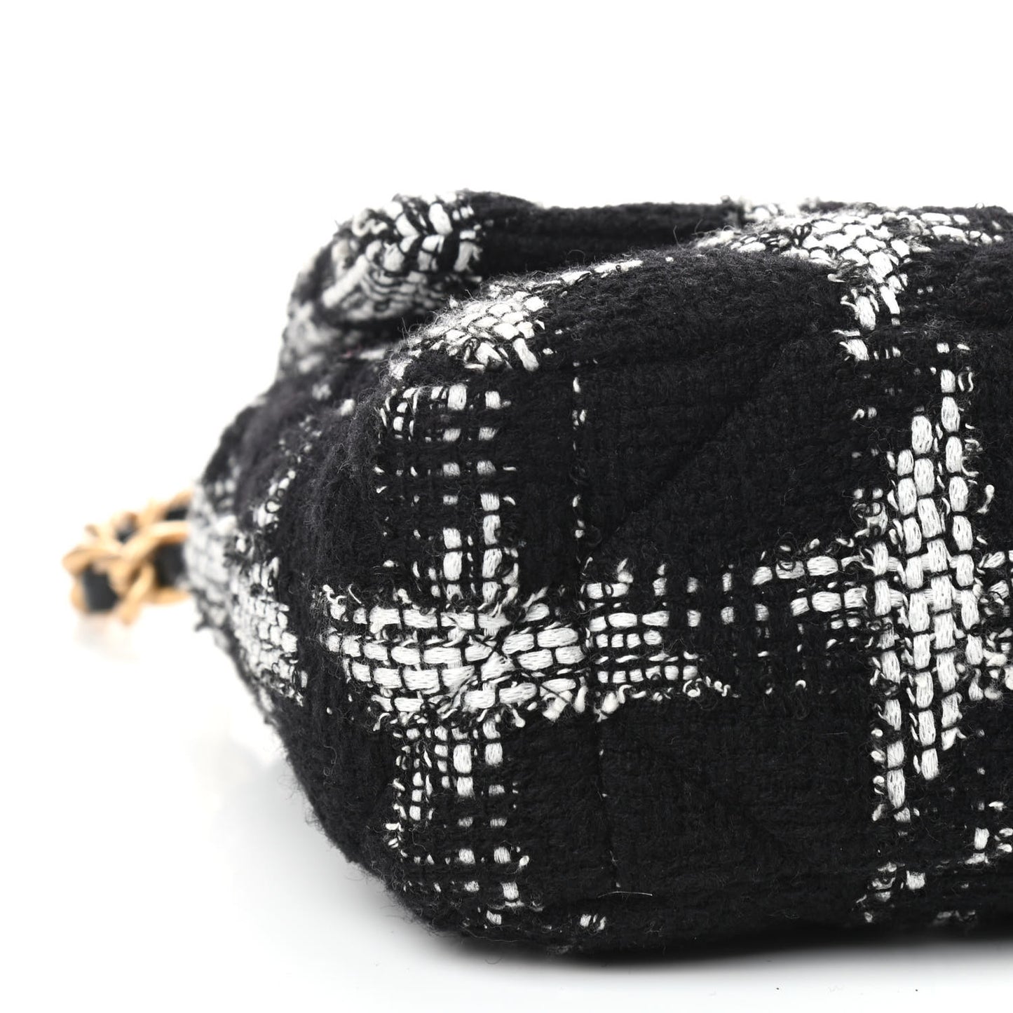 Tweed Quilted Medium Chanel 19 Flap Black White