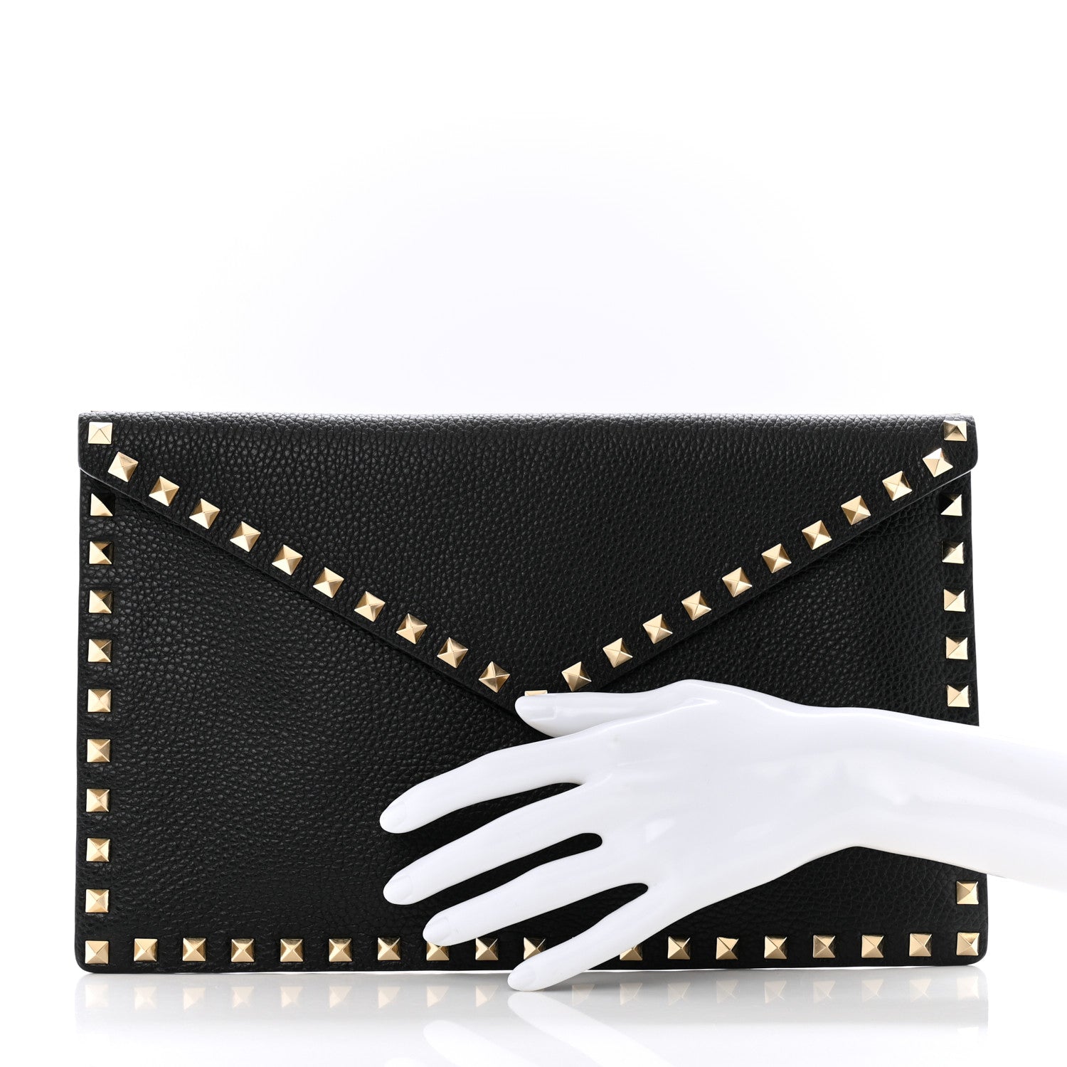 Valentino Garavani Pebbled Calfskin Large Rockstud Envelope Clutch Black 2 of 7