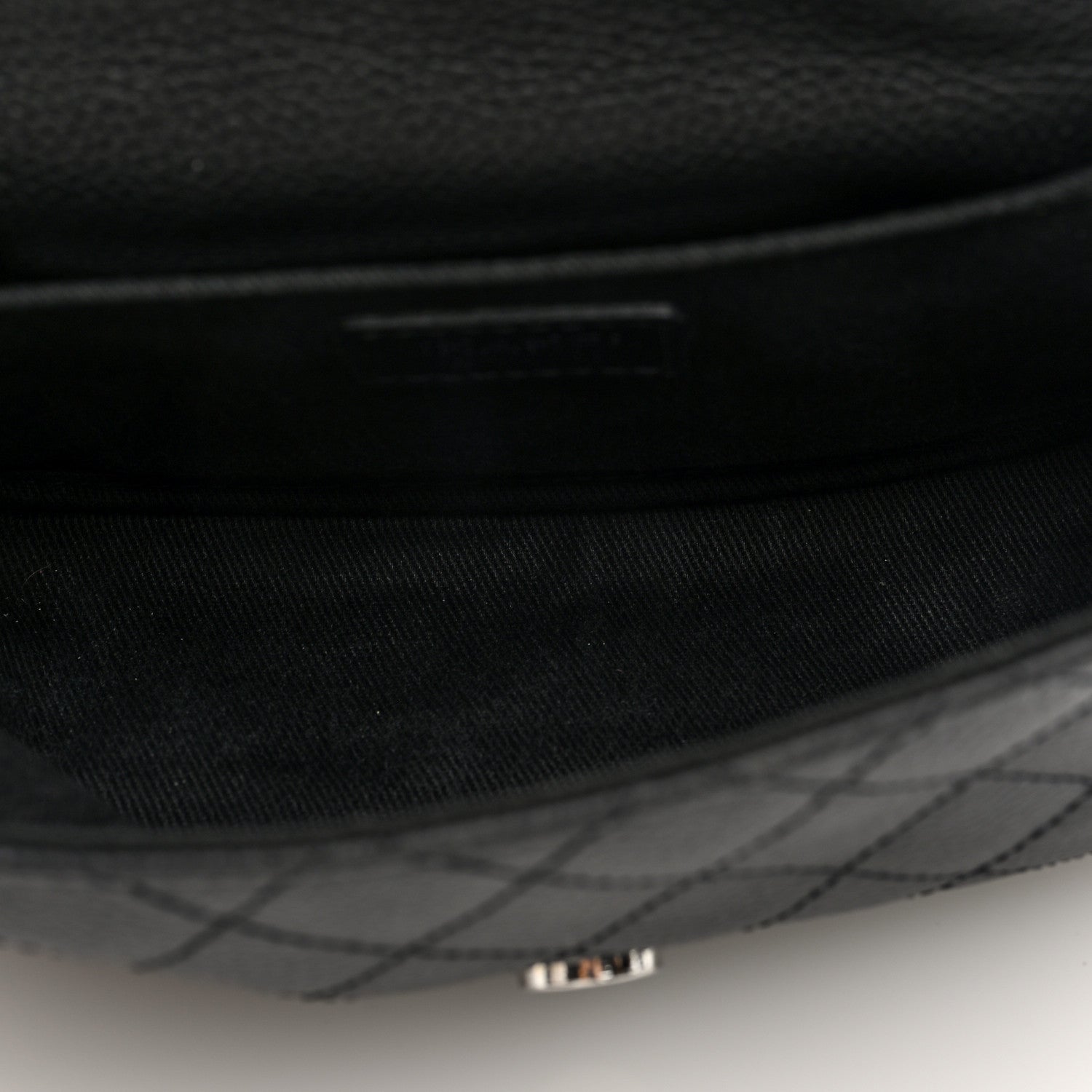 Chanel Grained Calfskin Quilted 2.55 Reissue Flap Belt Bag. Clutch Black 5 of 10