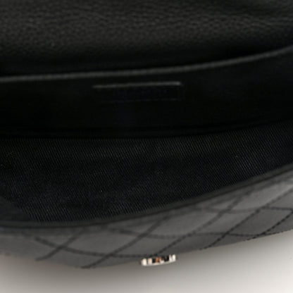 Chanel Grained Calfskin Quilted 2.55 Reissue Flap Belt Bag. Clutch Black 5 of 10