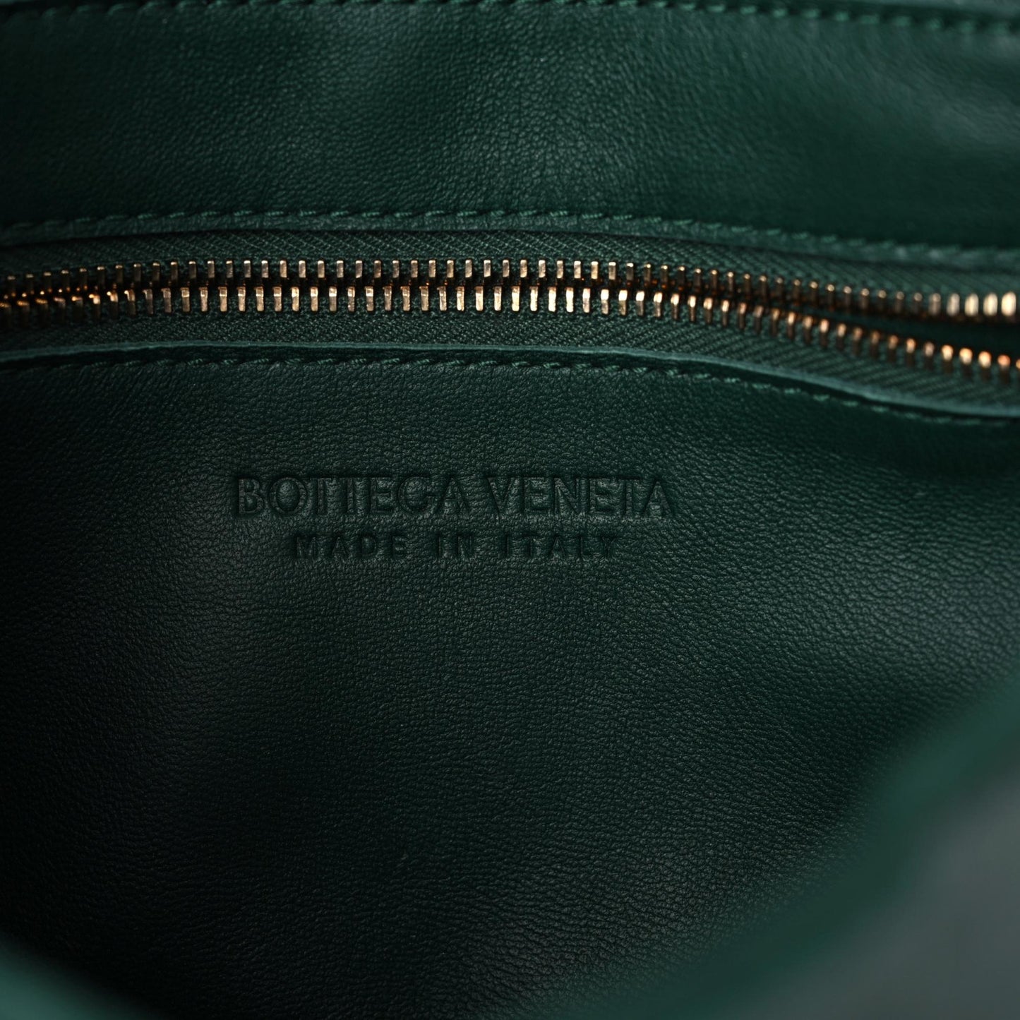 Lambskin Maxi Intrecciato Cassette Crossbody Bag Raintree Green