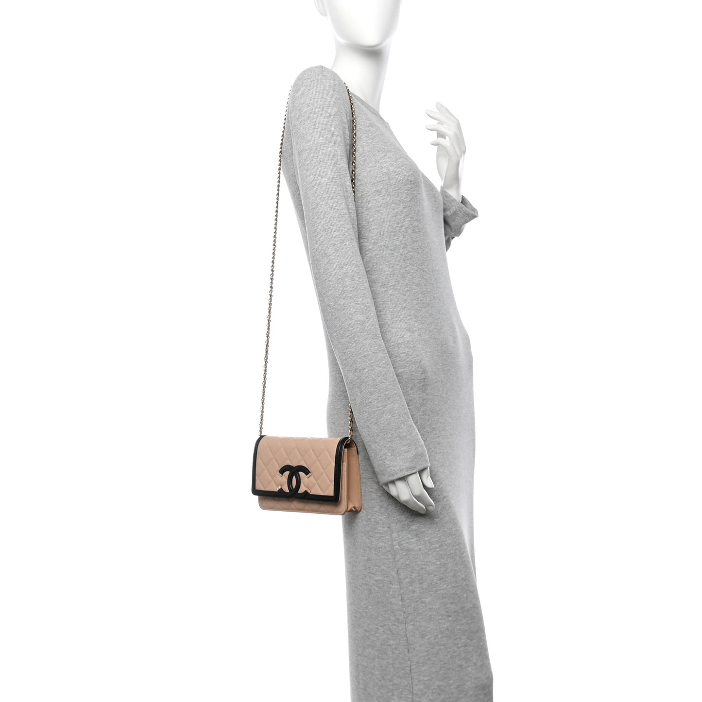 Caviar Quilted CC Filigree Wallet On Chain WOC Beige Black